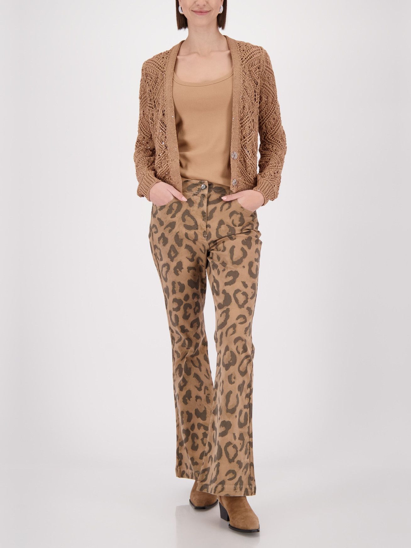 MONARI VEST