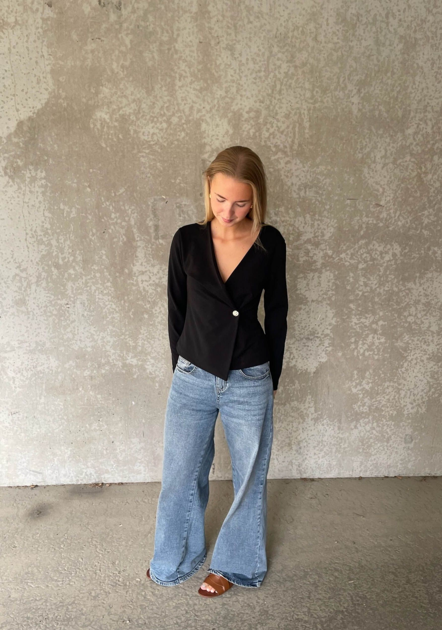 SISTERS POINT BLOUSE