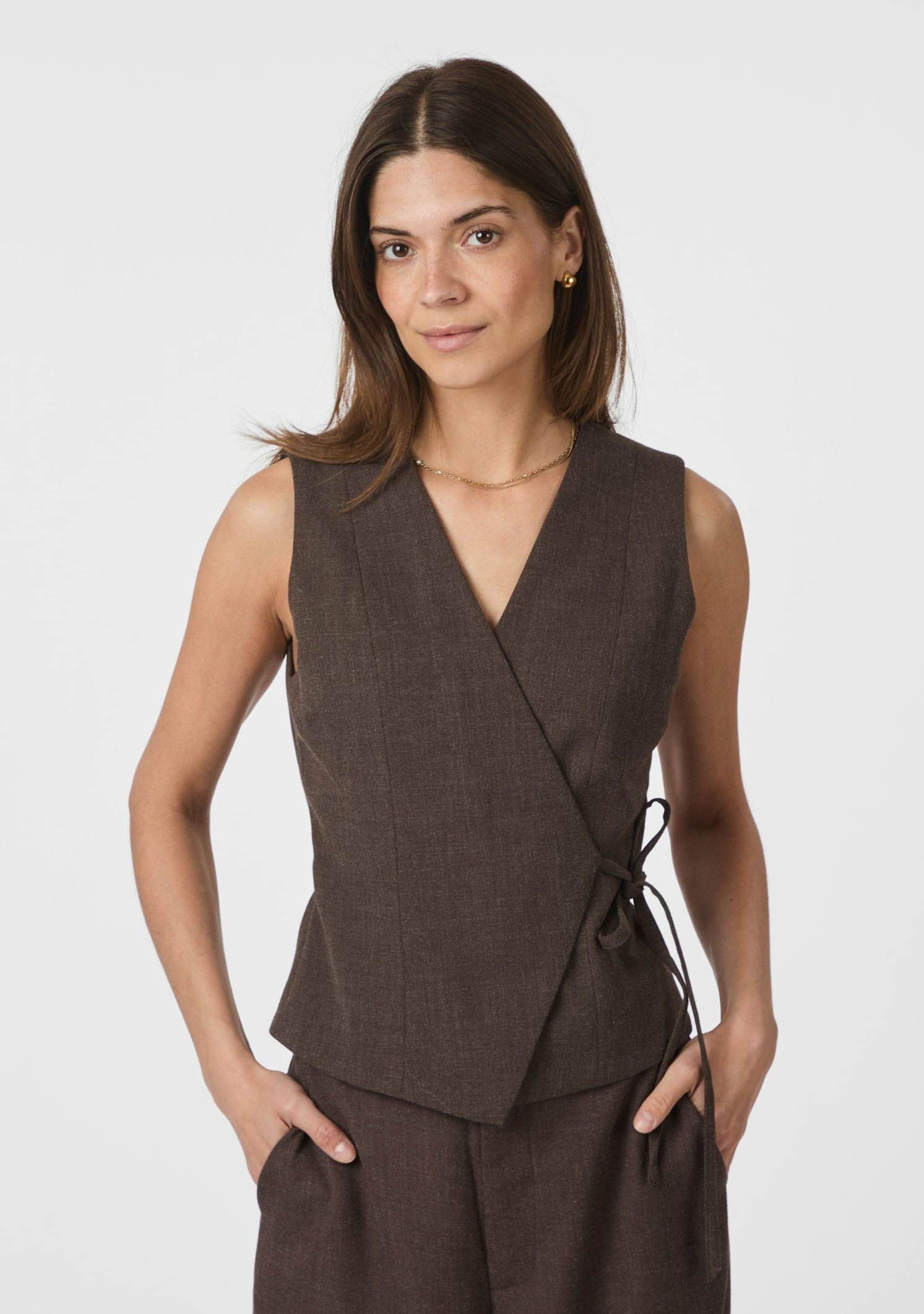 NEO NOIR GILET