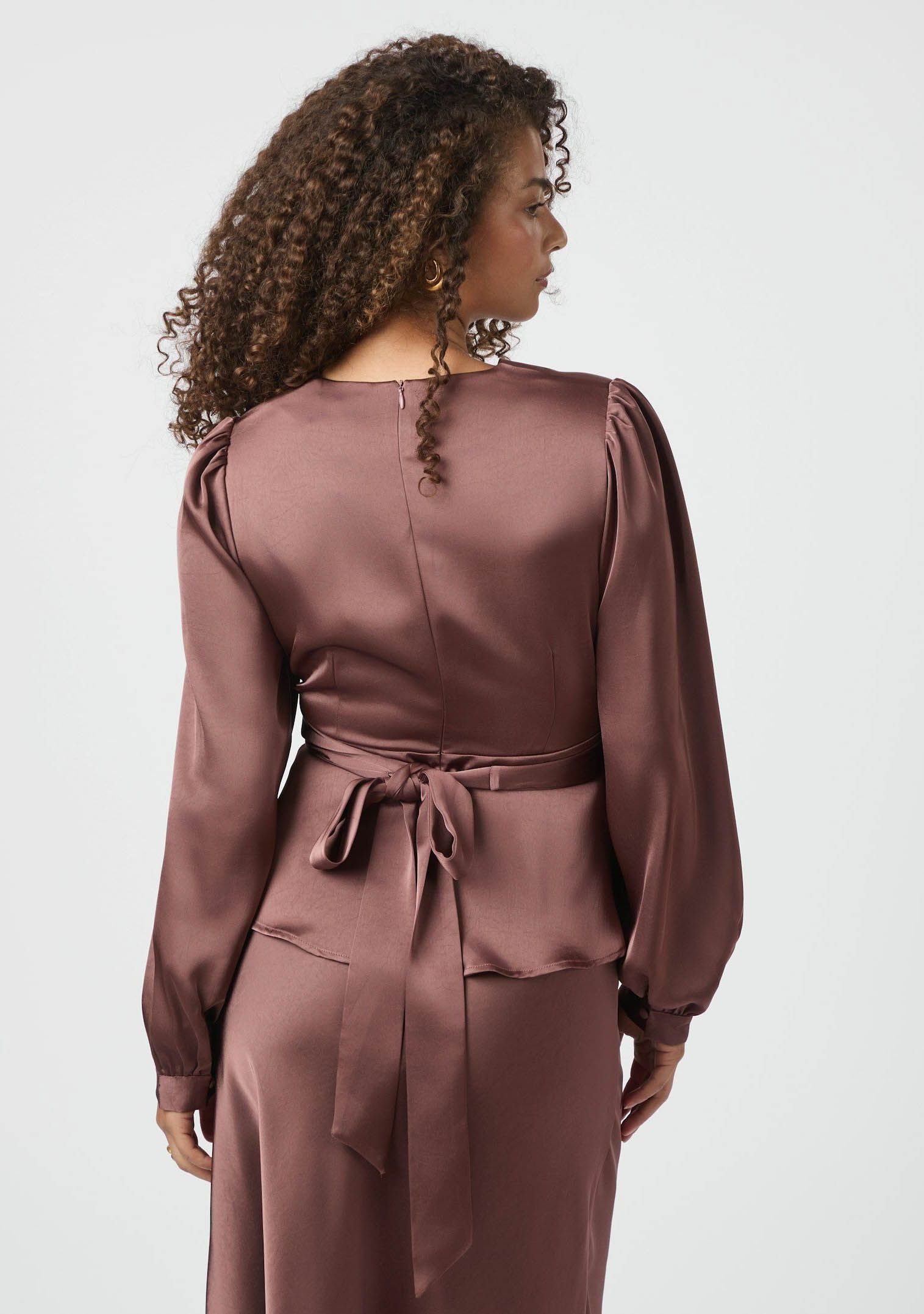 NEO NOIR BLOUSE