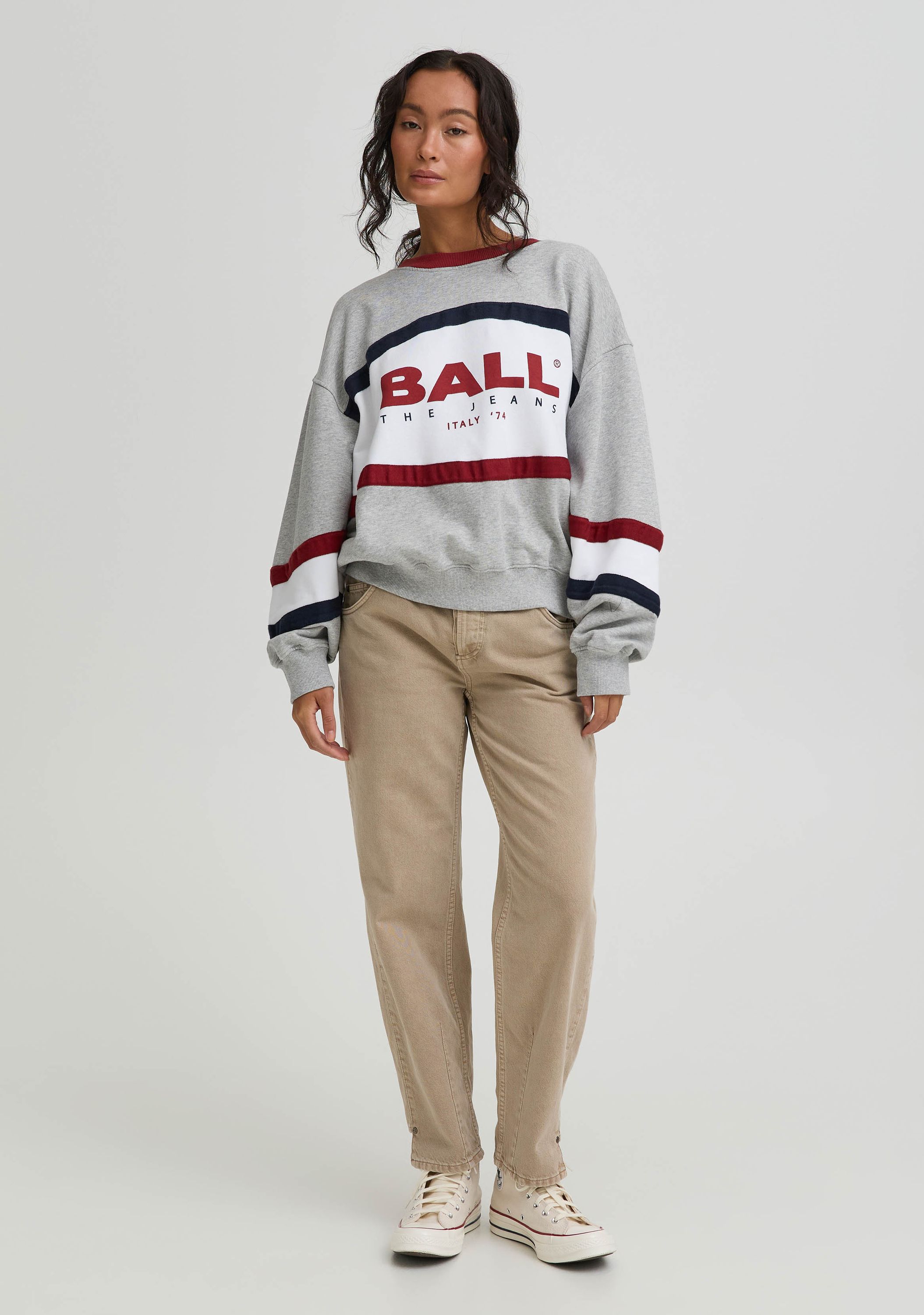 BALL SWEATER