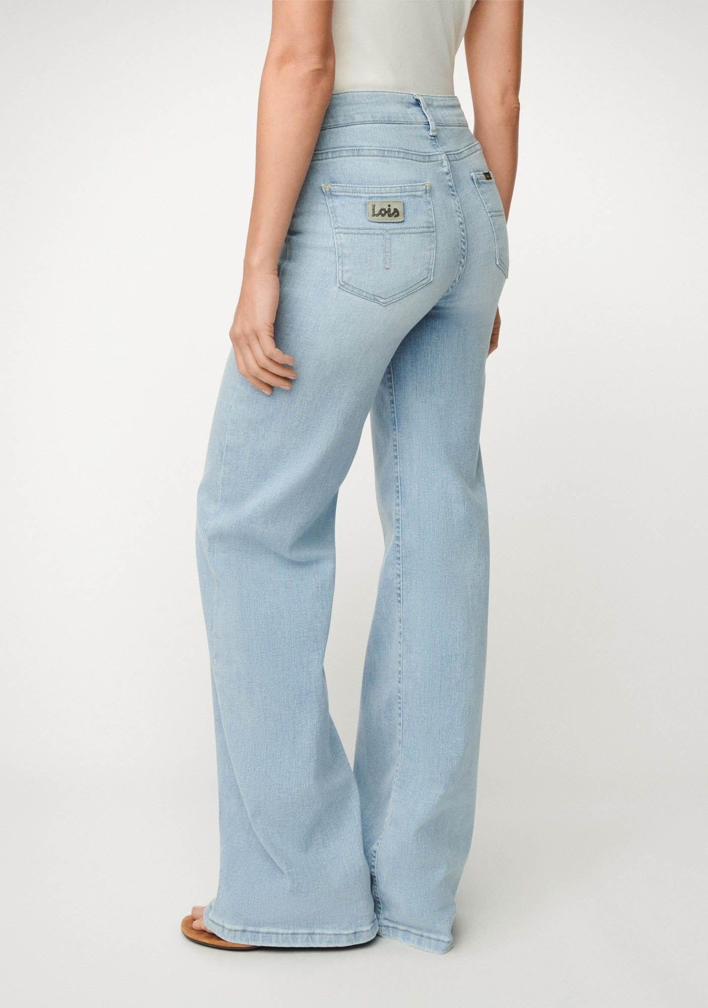 LOIS JEANS