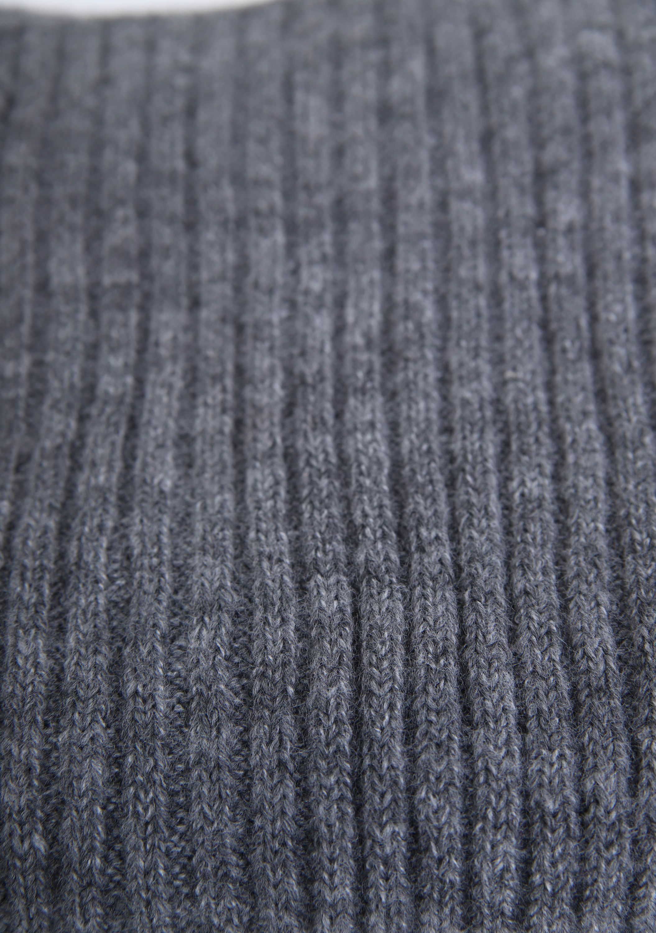 BARTS SHAWL/MUTS