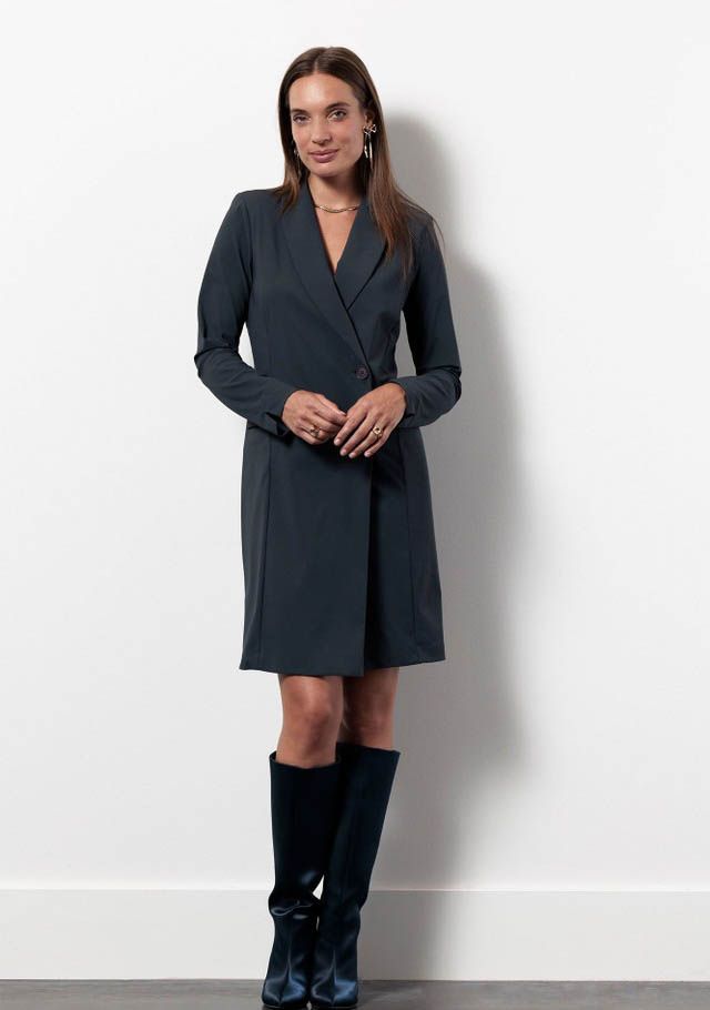 STUDIO ANNELOES JURK