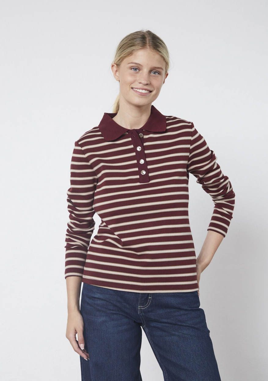 SISTERS POINT SHIRT