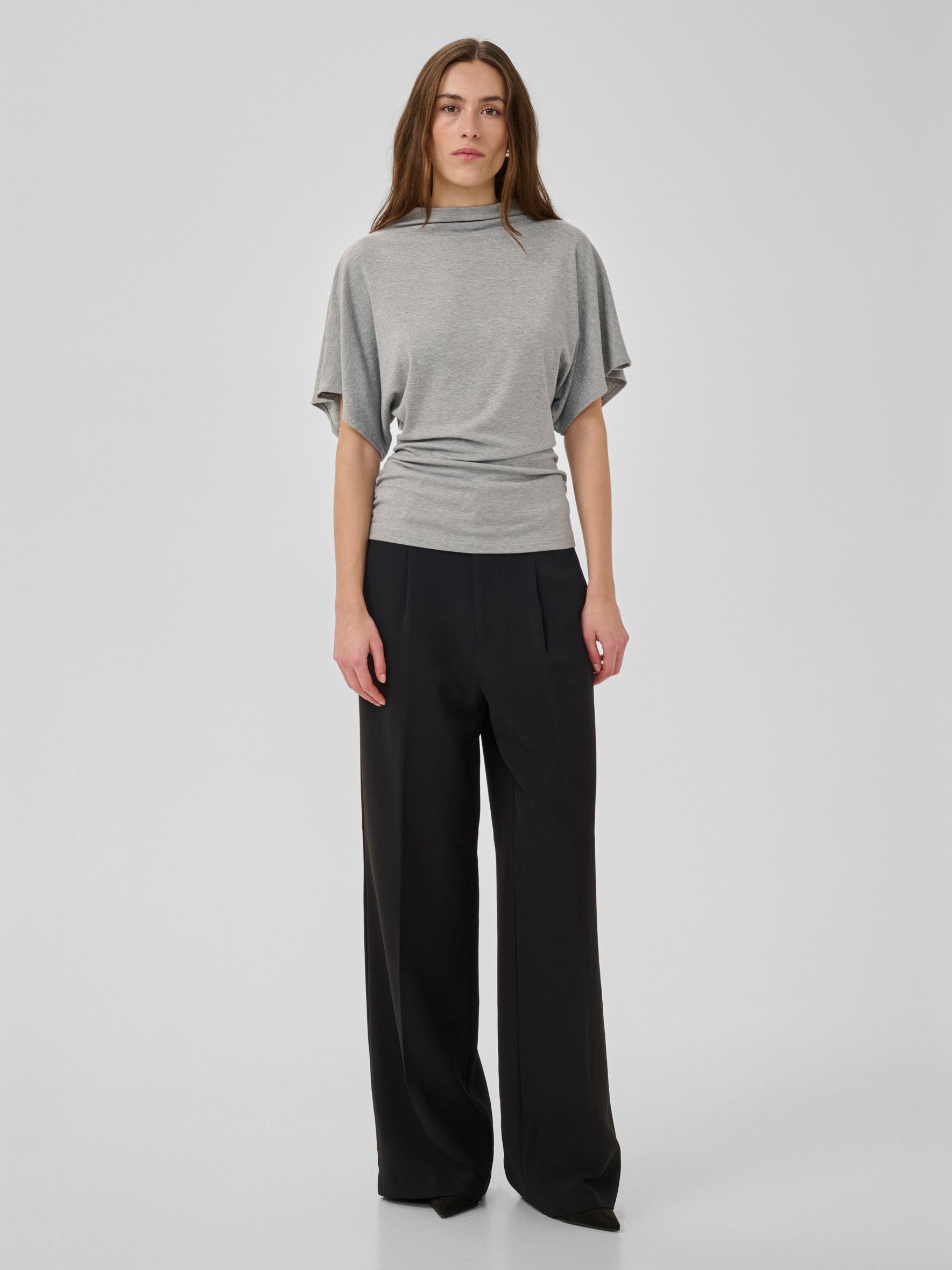 MY ESSENTIAL WARDROBE SHIRT