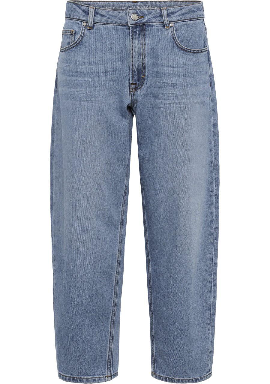 MY ESSENTIAL WARDROBE JEANS