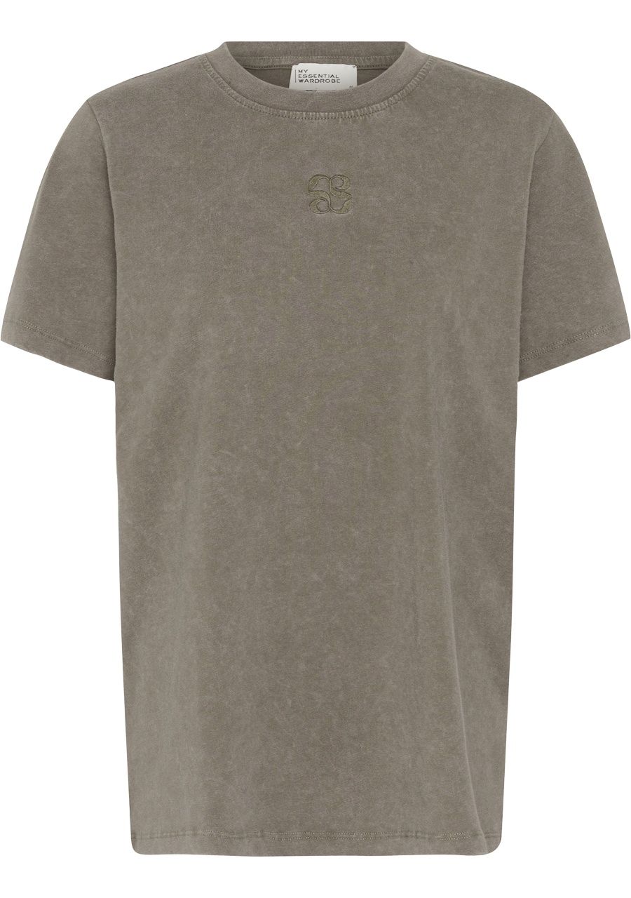 MY ESSENTIAL WARDROBE SHIRT