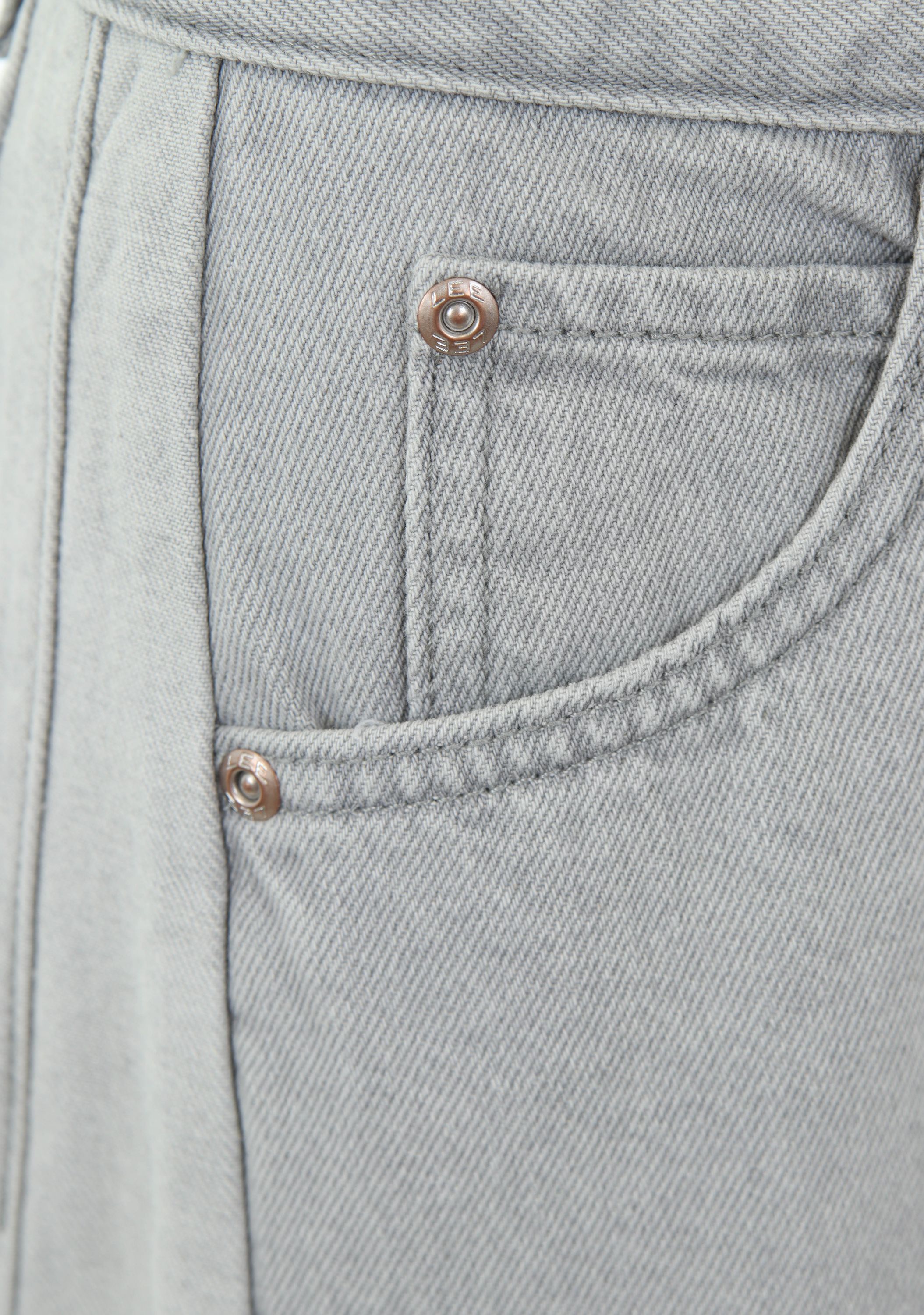 LEE JEANS