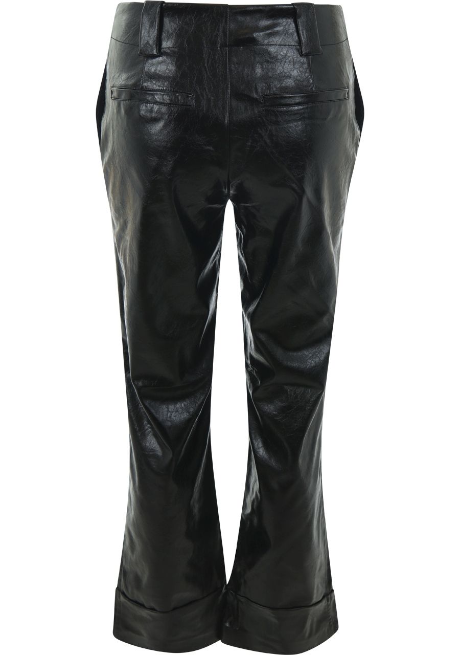 WITH BLACK PANTALON