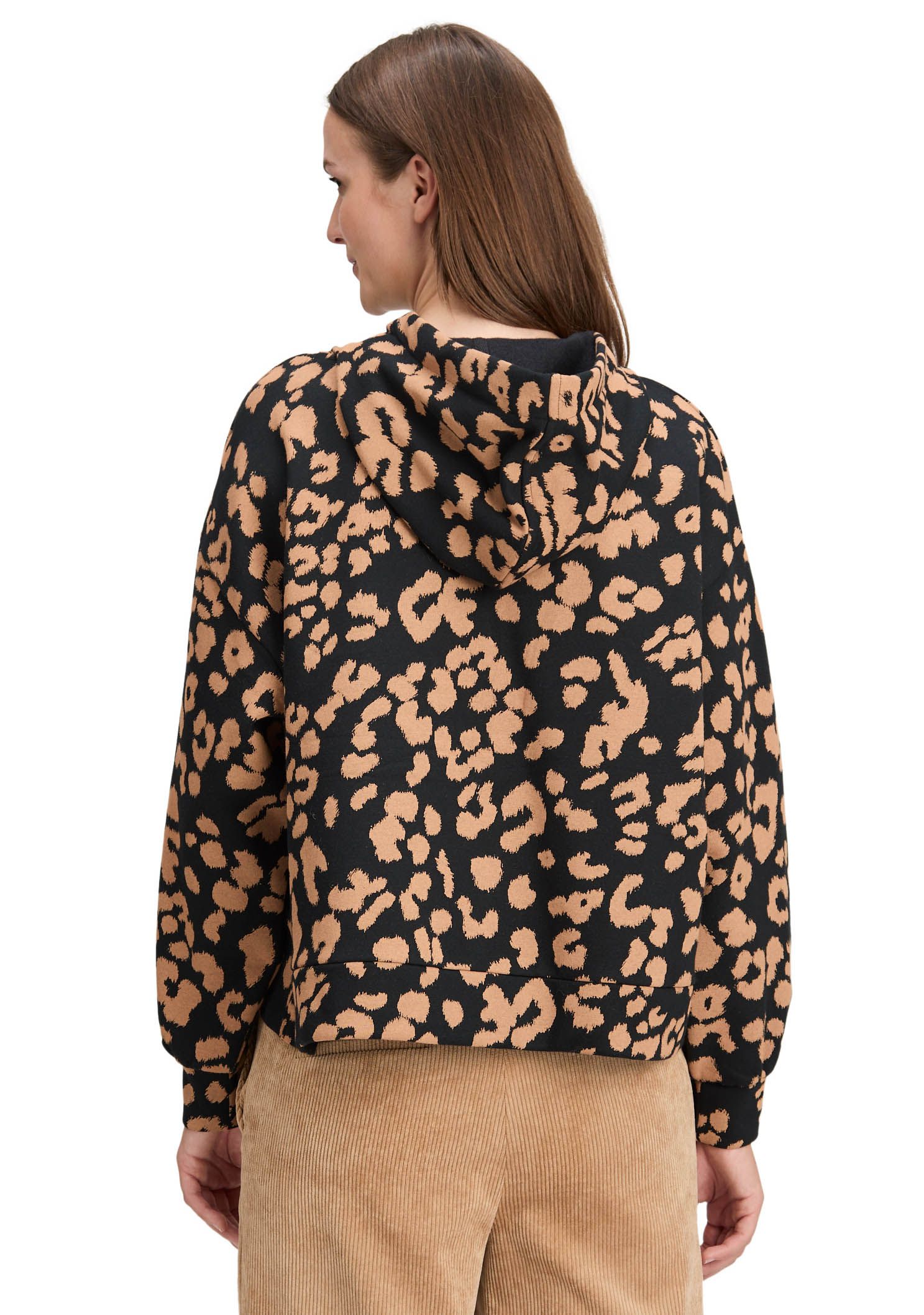 BETTY & CO SWEATER