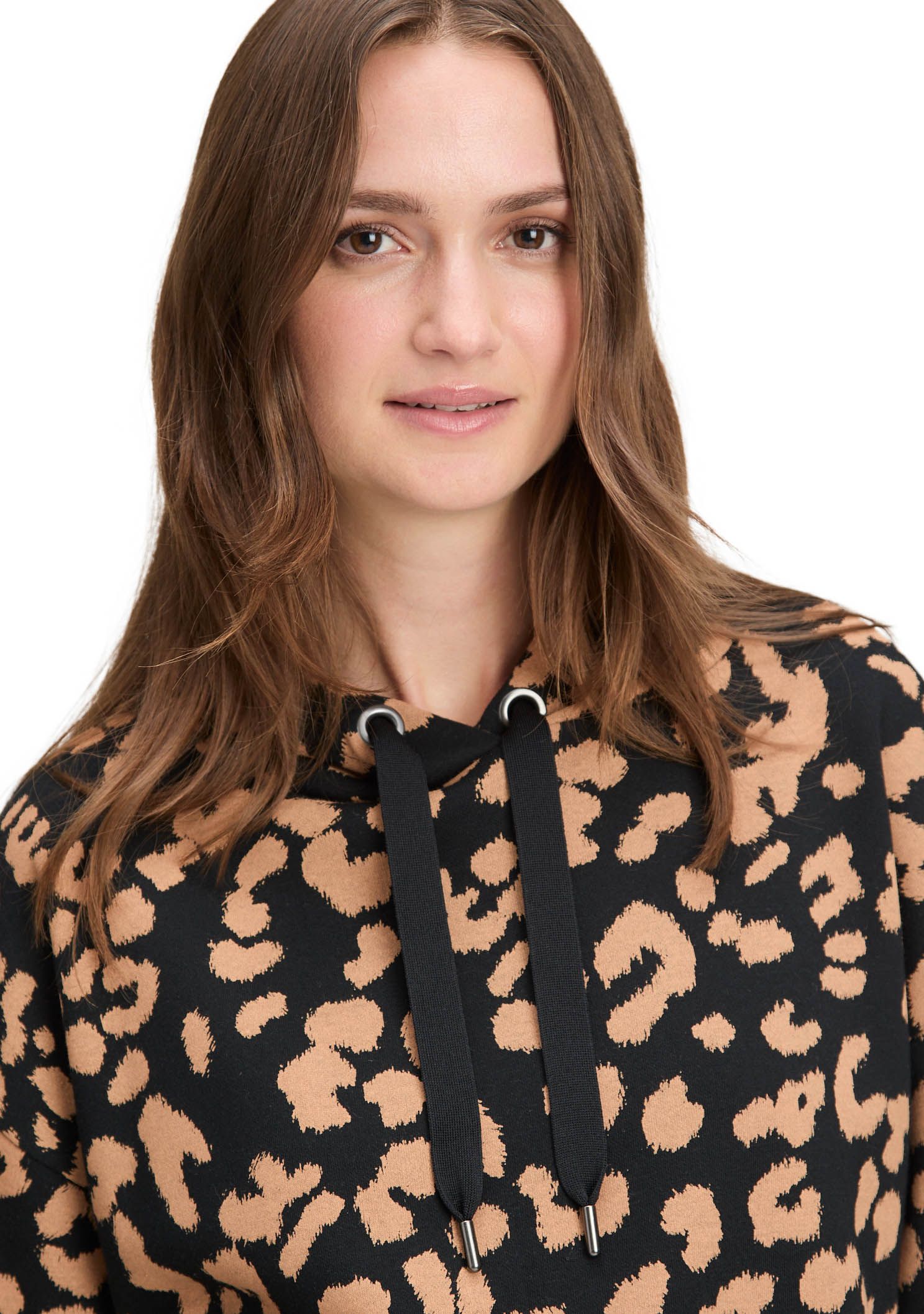 BETTY & CO SWEATER