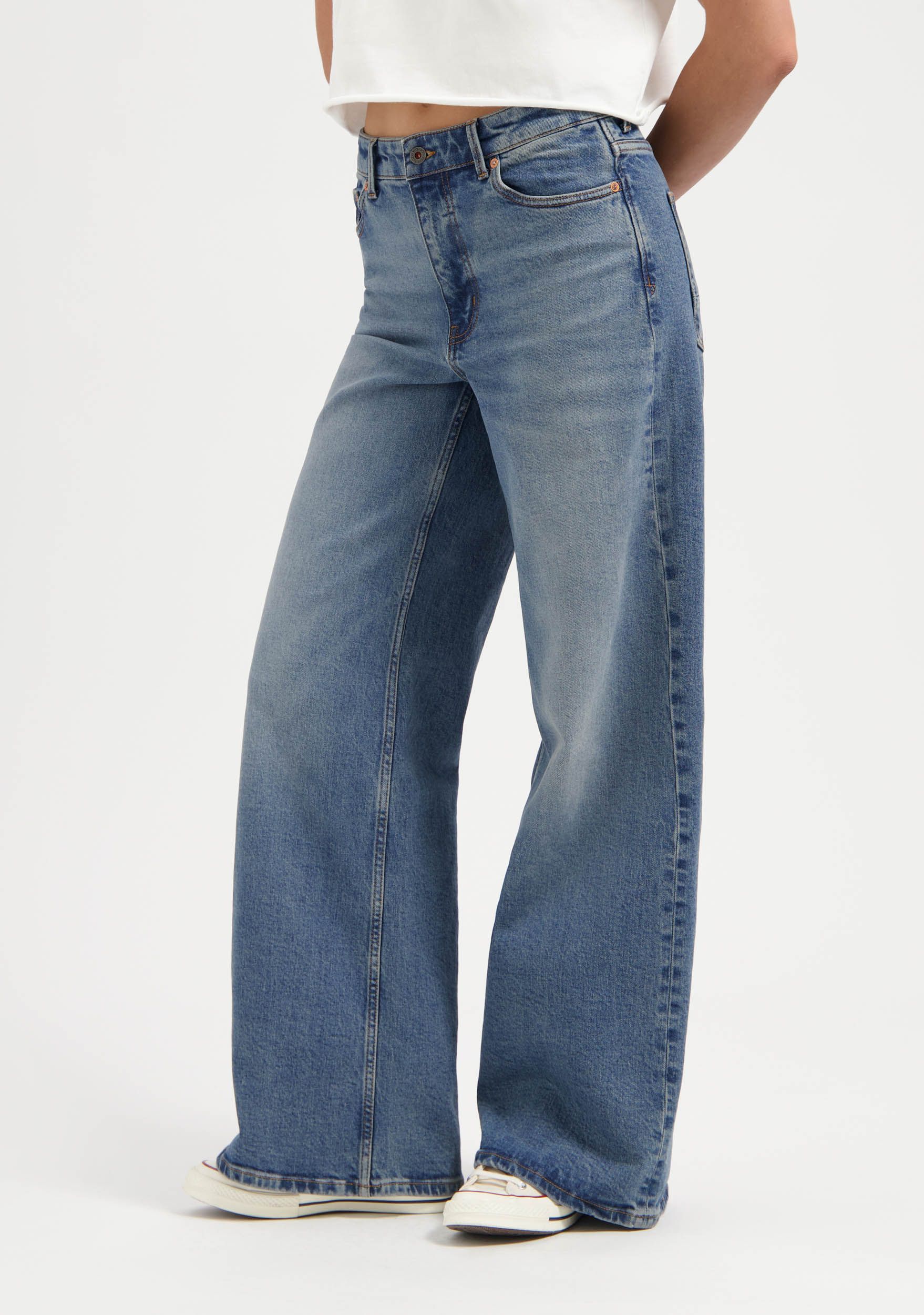 KUYICHI JEANS