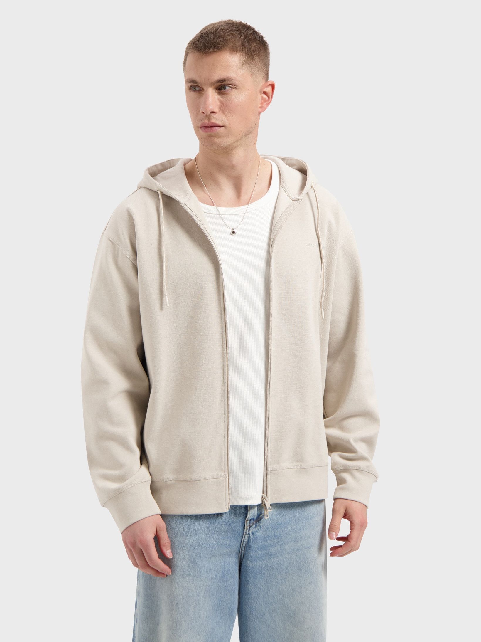LAW OF THE SEA - VEST - Beige