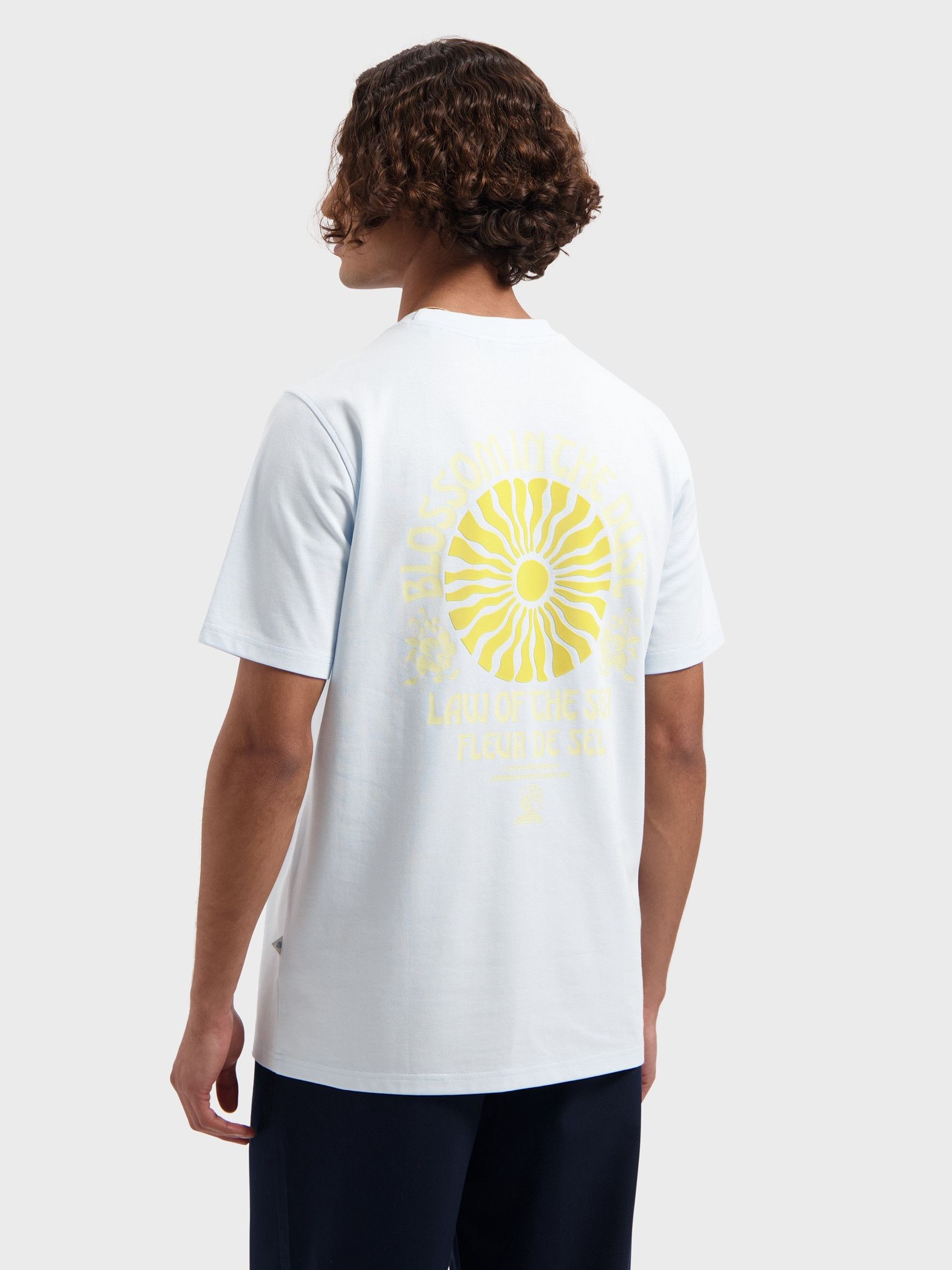 LAW OF THE SEA - TSHIRT - Blauw