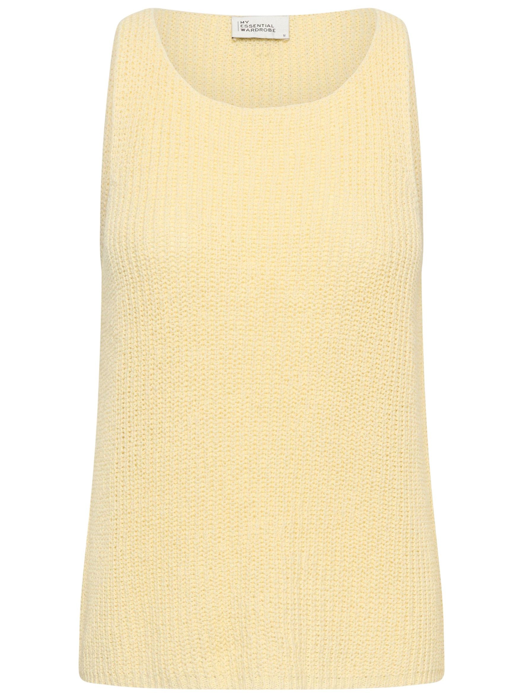 MY ESSENTIAL WARDROBE TOP