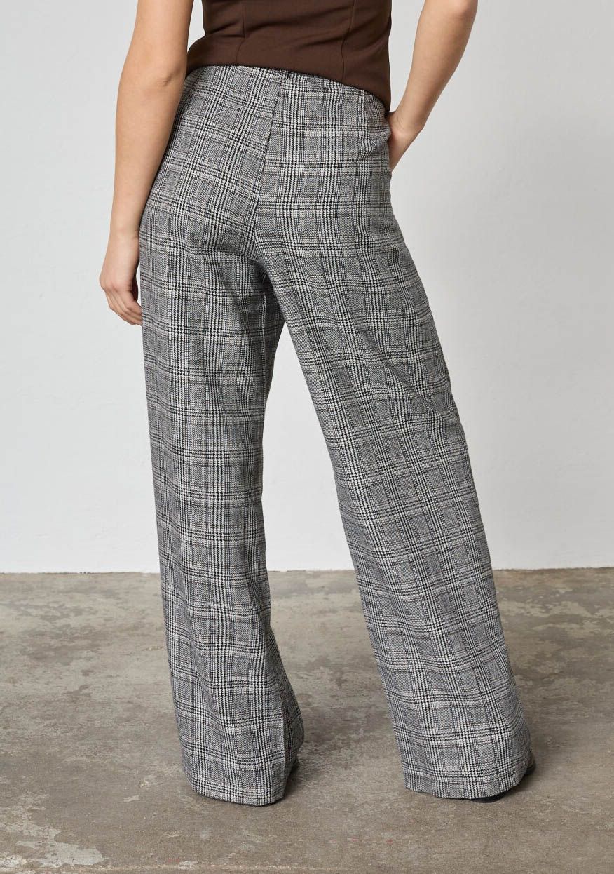 SISTERS POINT PANTALON