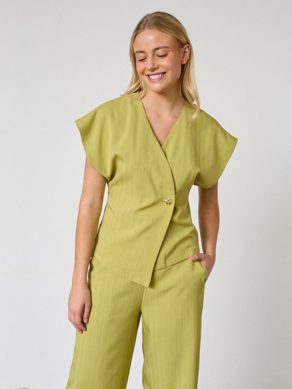 SISTERS POINT BLOUSE