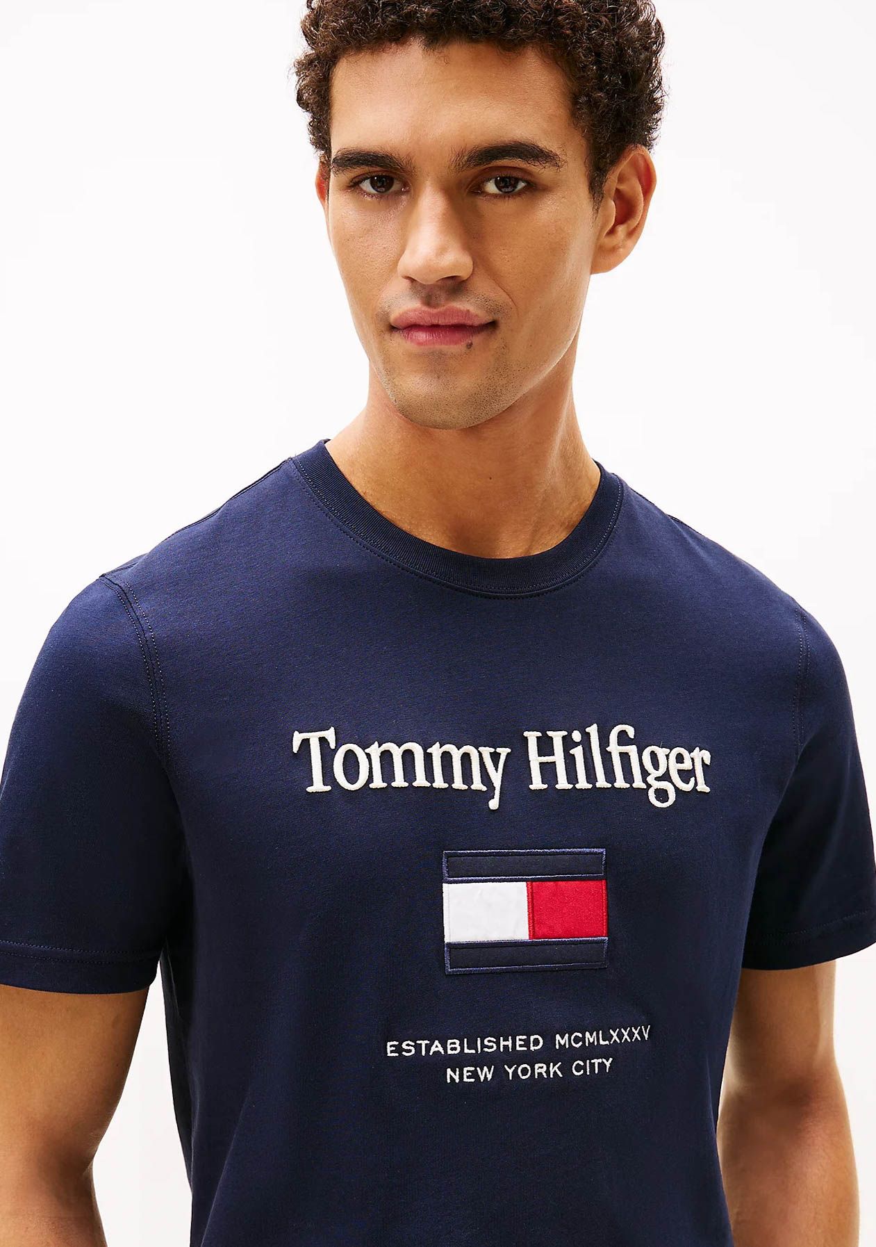 TOMMY HILFIGER TSHIRT