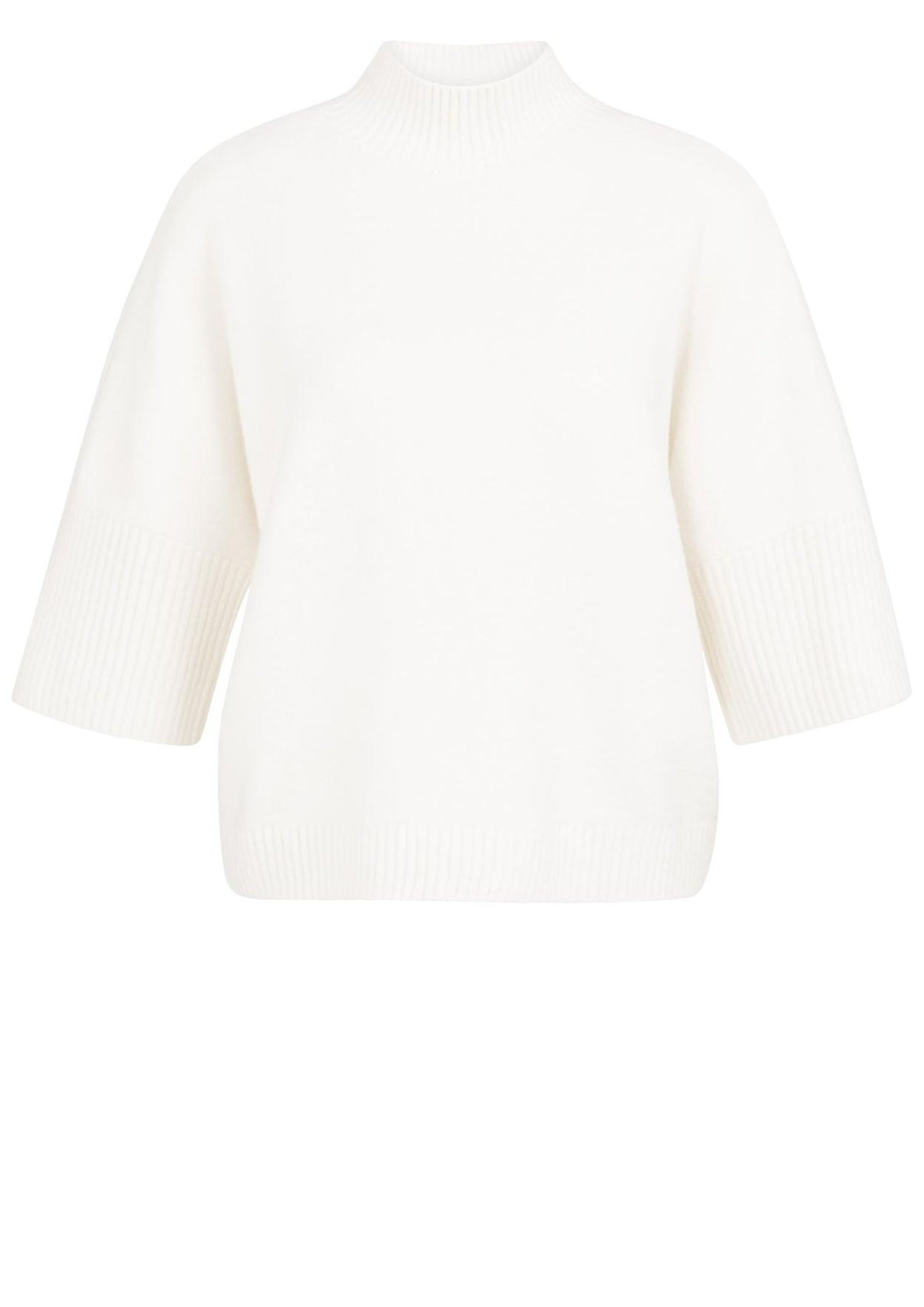 YAYA TRUI KORTE MOUW