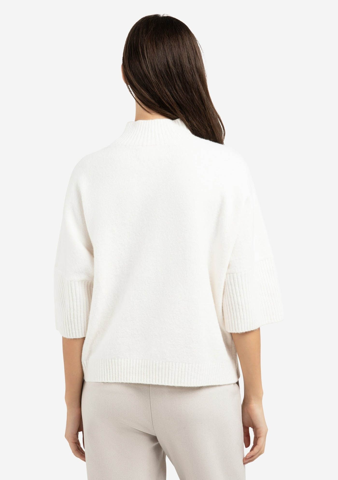 YAYA TRUI KORTE MOUW