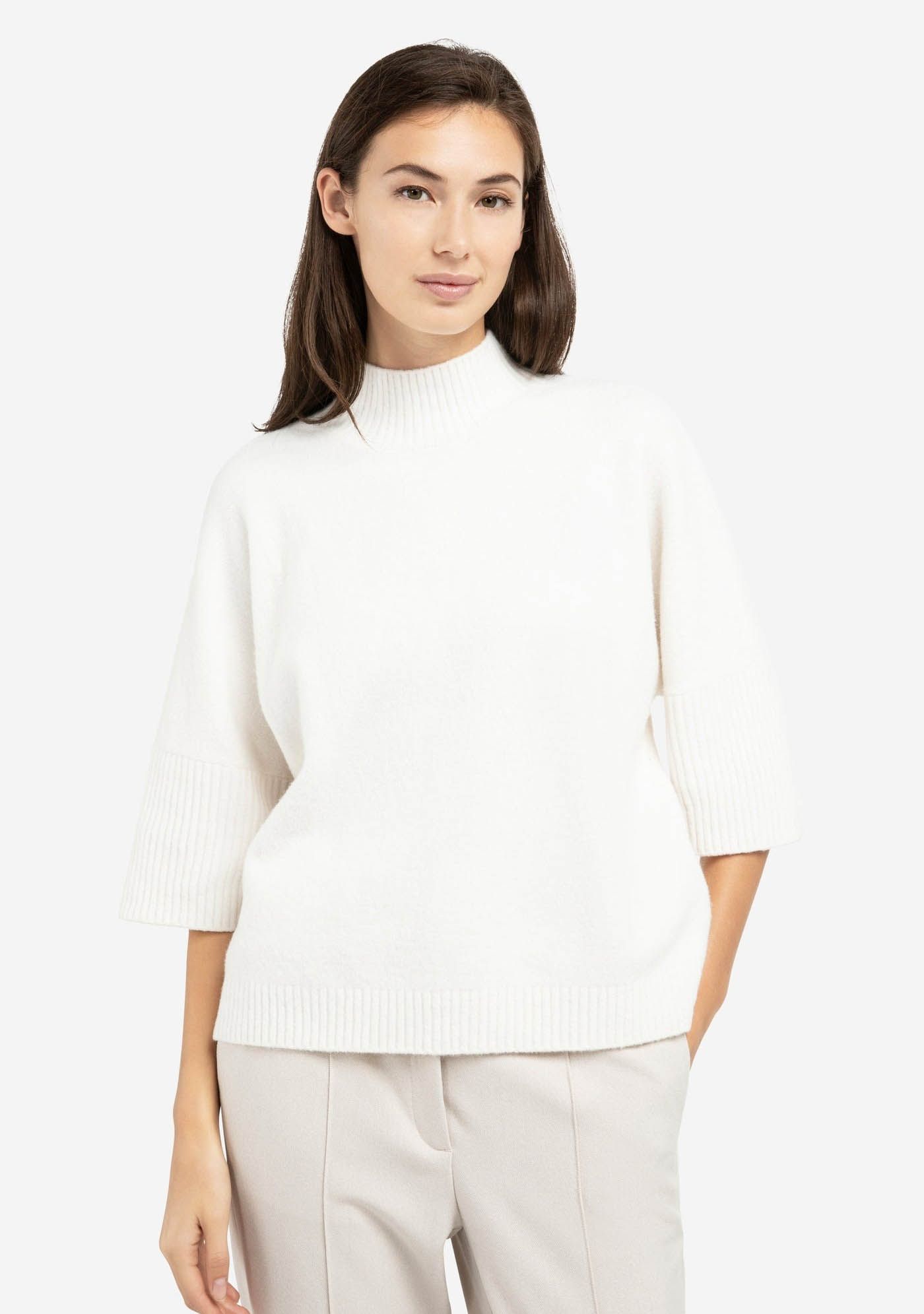 YAYA TRUI KORTE MOUW