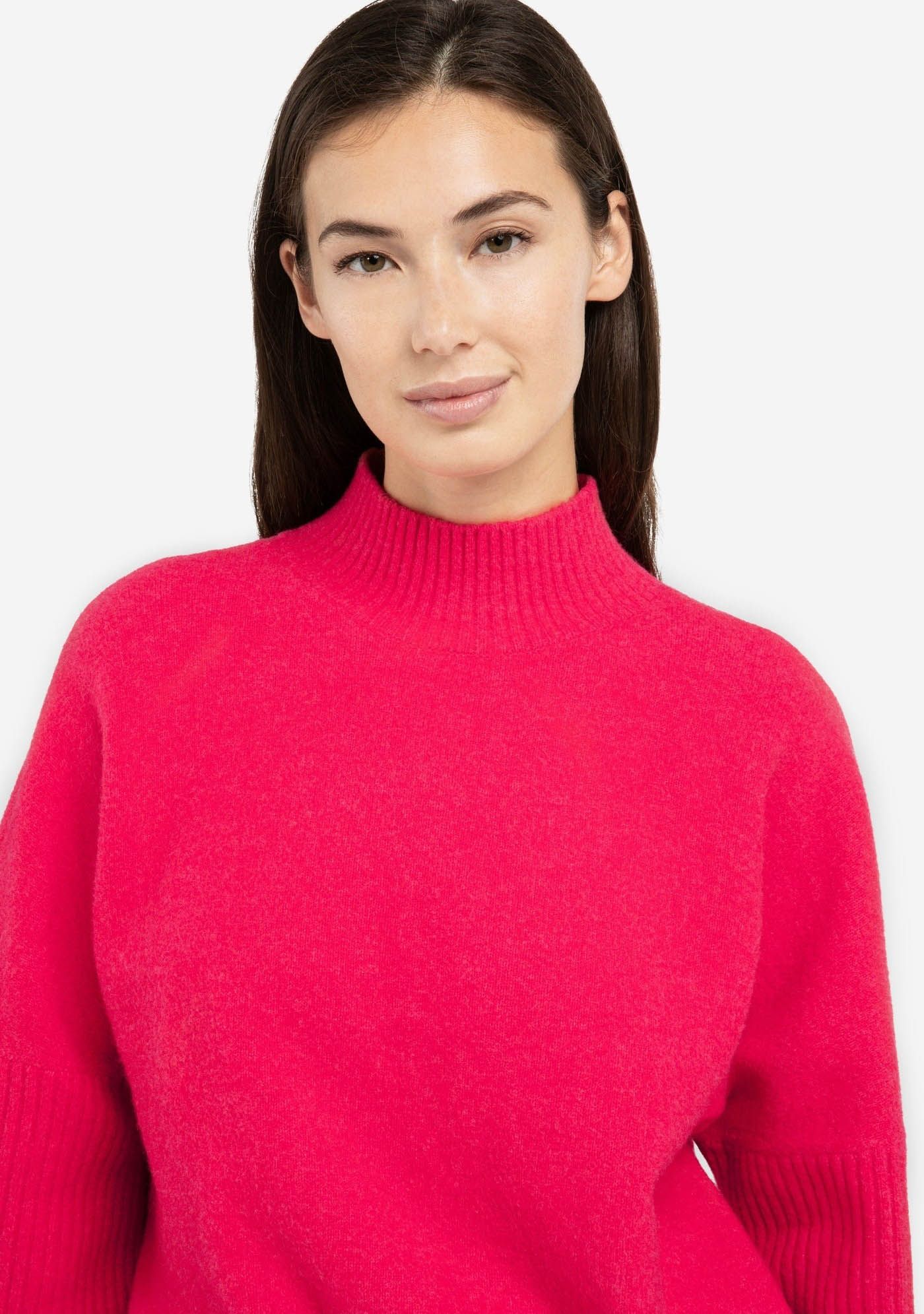 YAYA TRUI KORTE MOUW