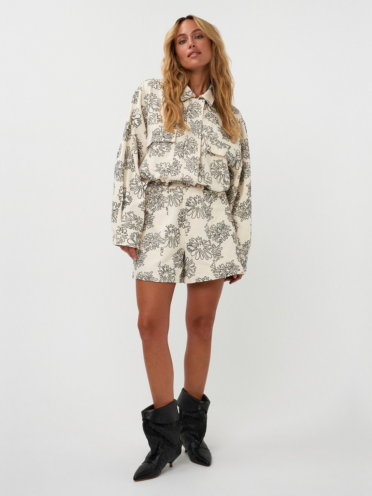 AMAYA AMSTERDAM JASJE