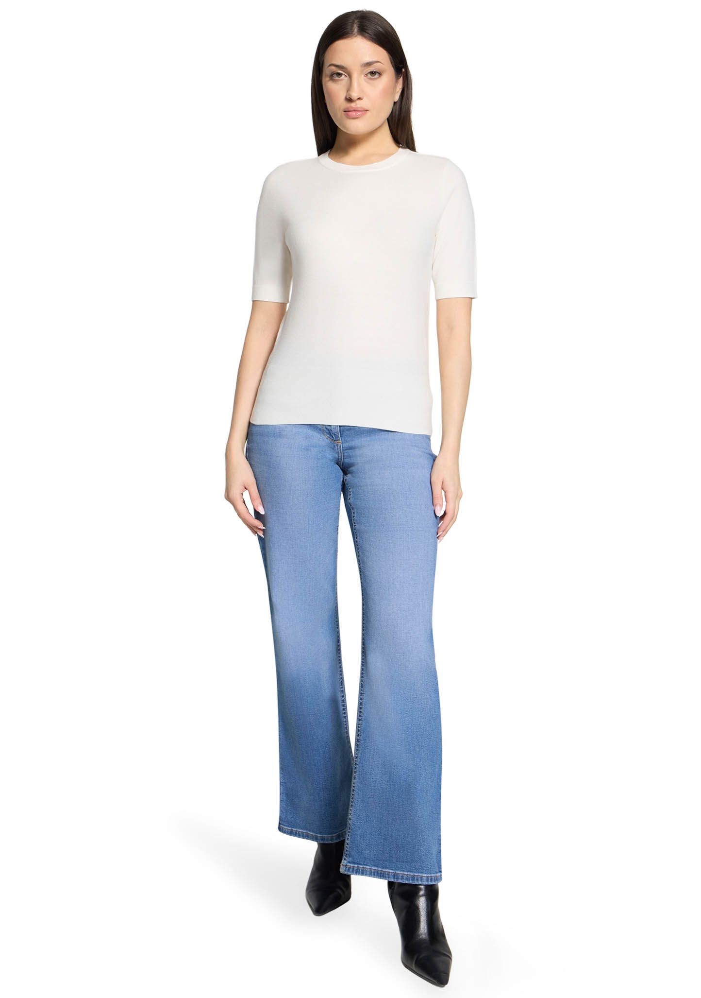 BETTY BARCLAY TRUI KORTE MOUW