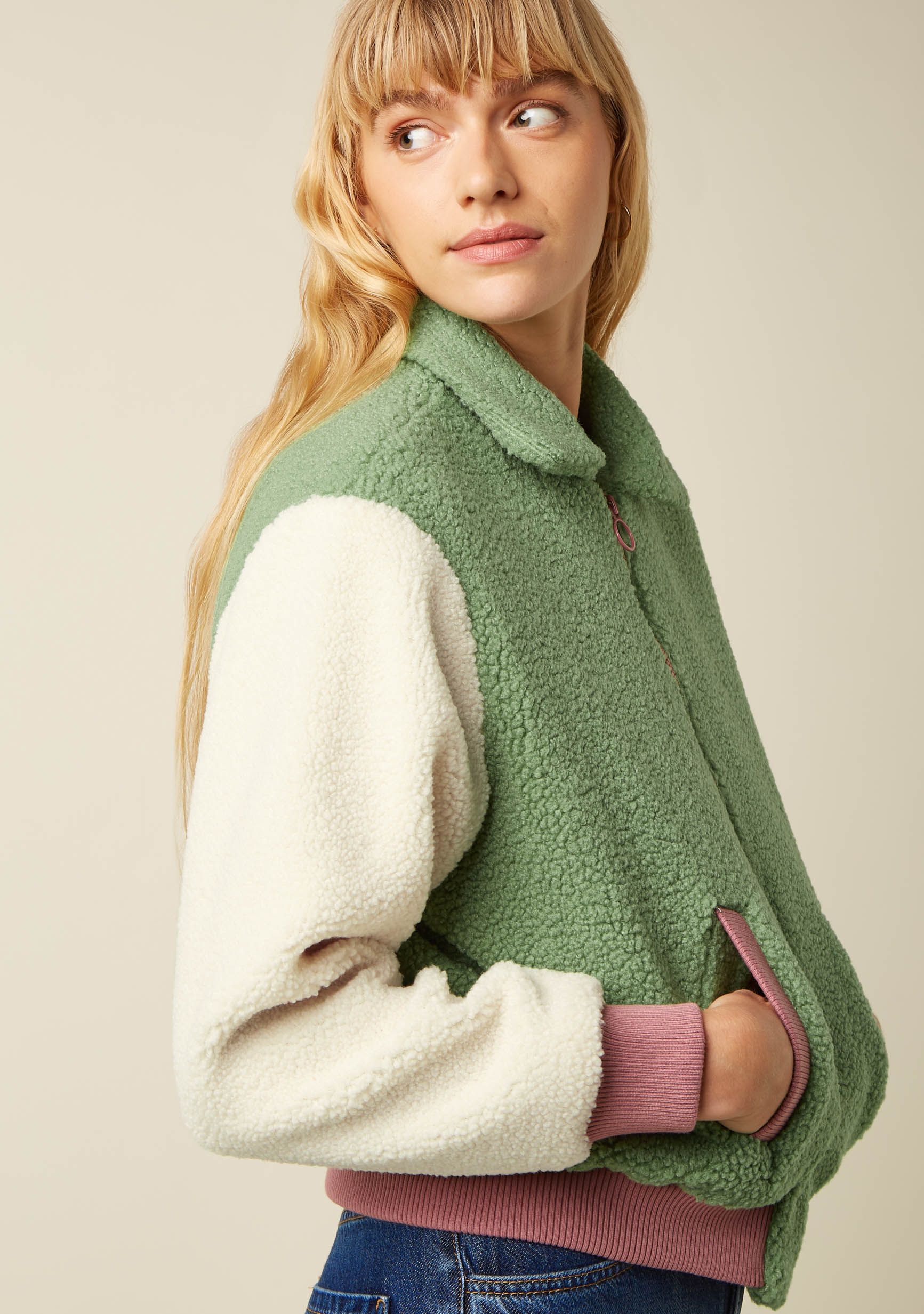 KING LOUIE BOMBERJACK