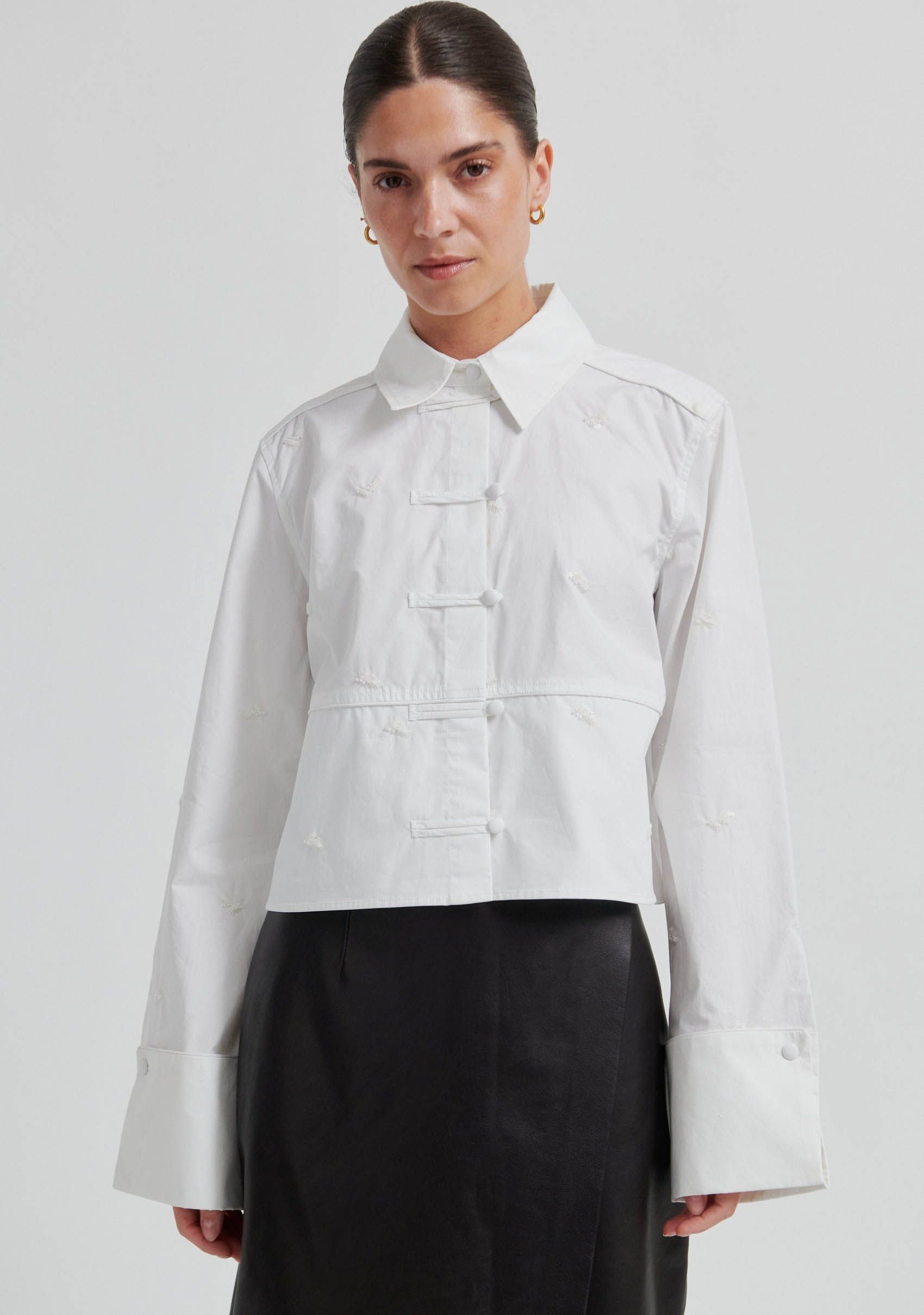 SECOND FEMALE BLOUSE