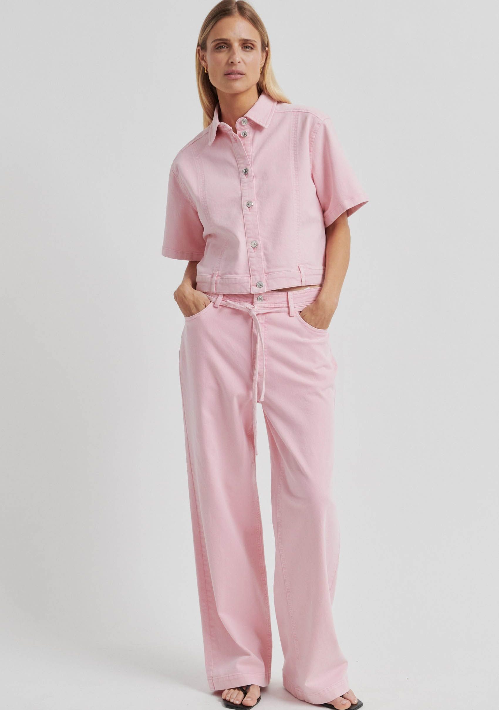 SECOND FEMALE BLOUSE