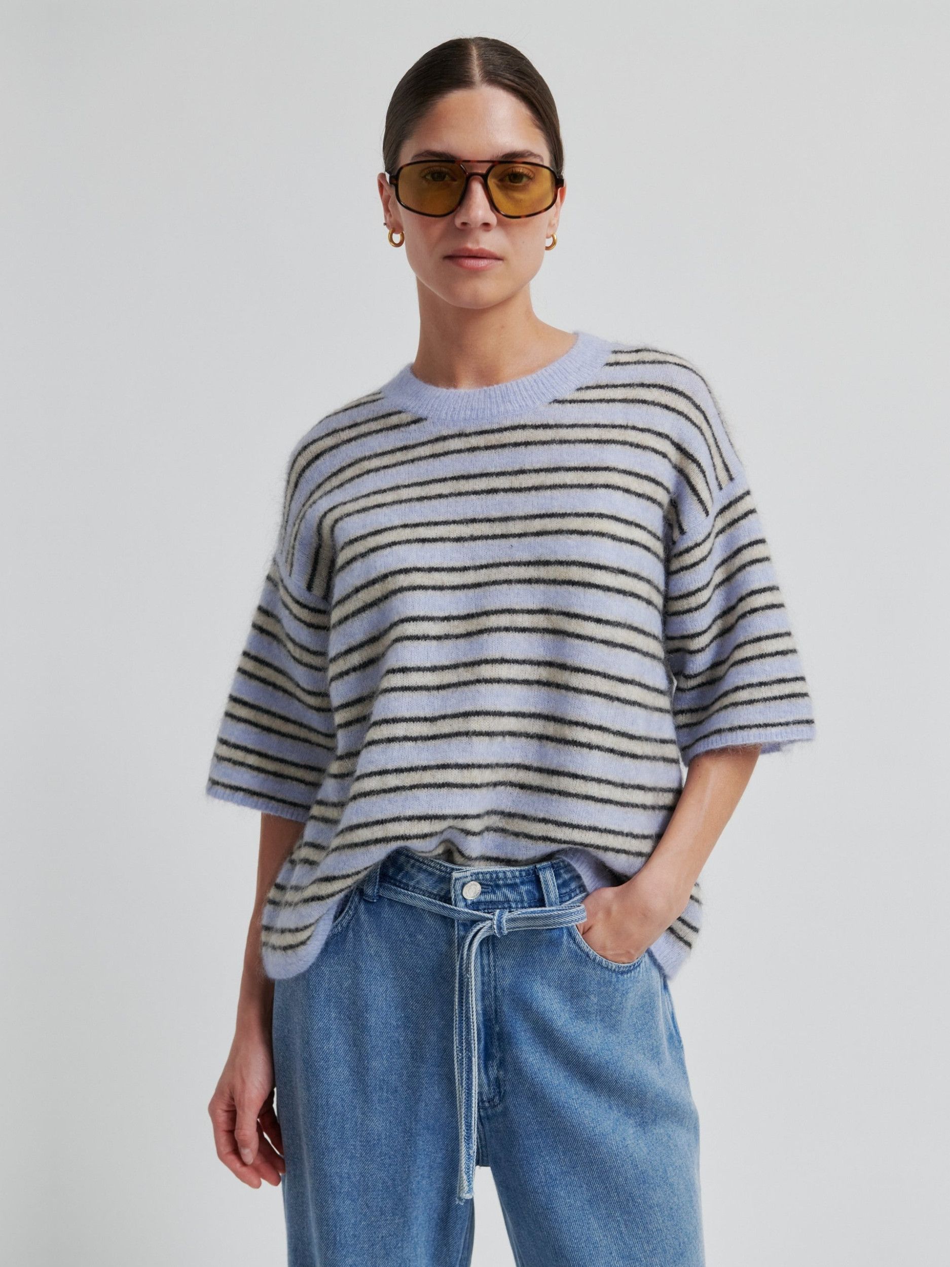 SECOND FEMALE TRUI KORTE MOUW