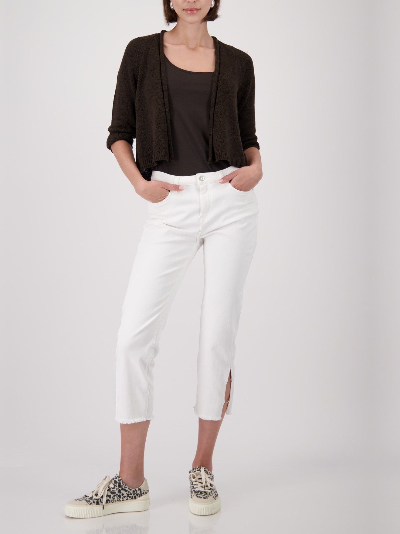 MONARI VEST