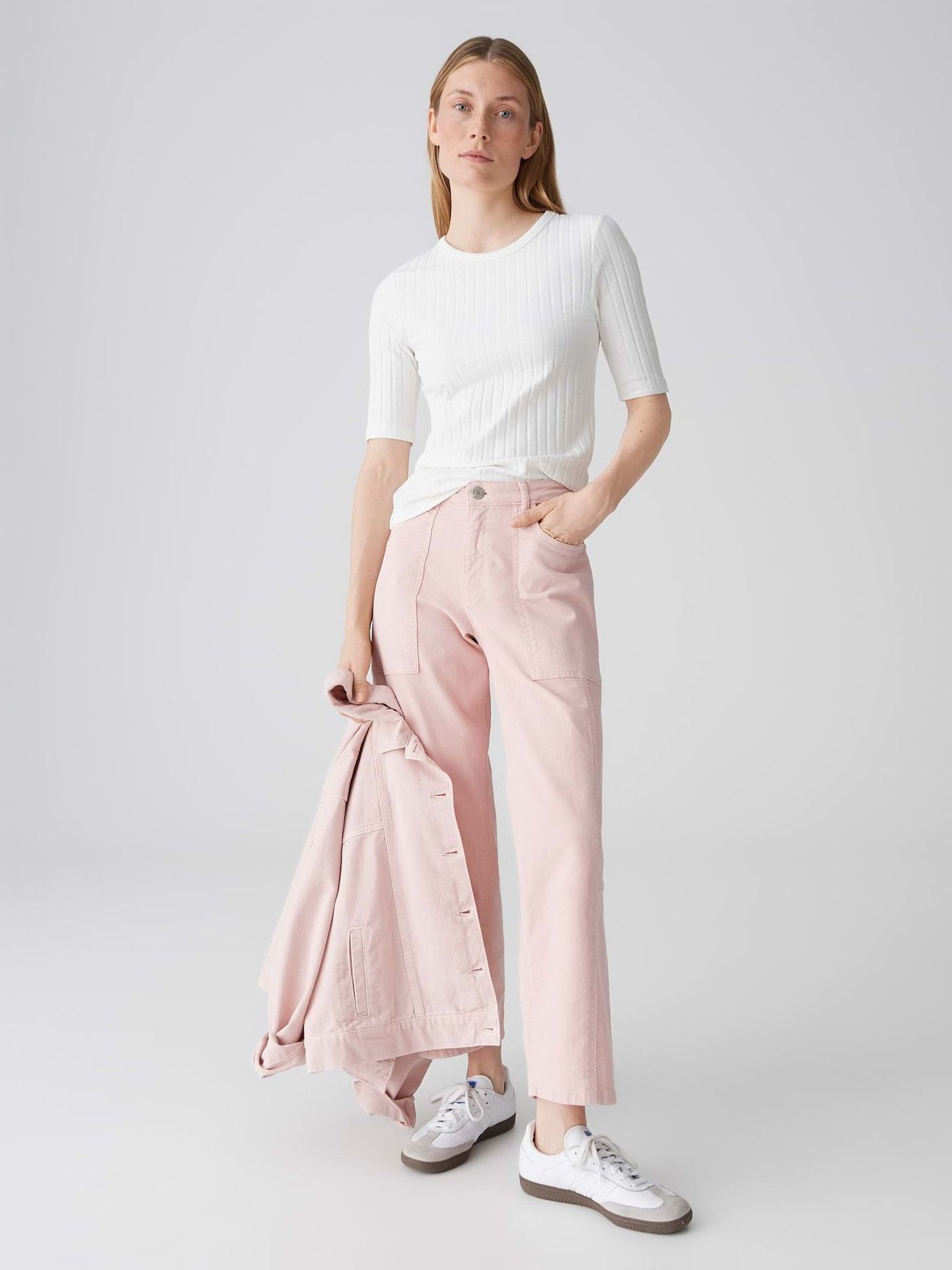 OPUS TRUI KORTE MOUW