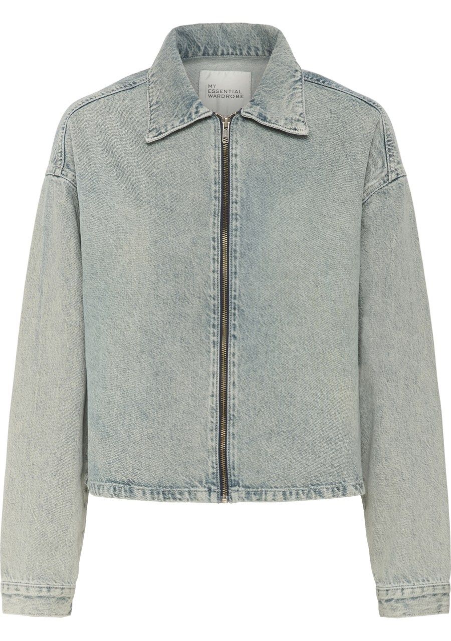 MY ESSENTIAL WARDROBE DENIMJACK