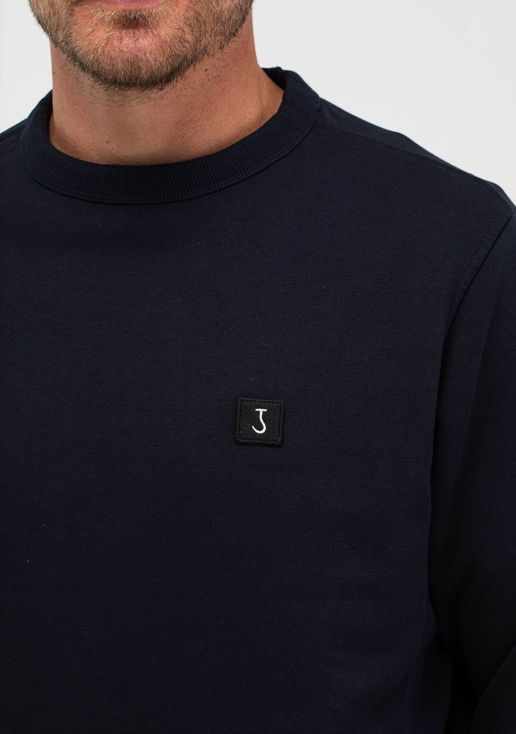 BUTCHER OF BLUE SWEATER