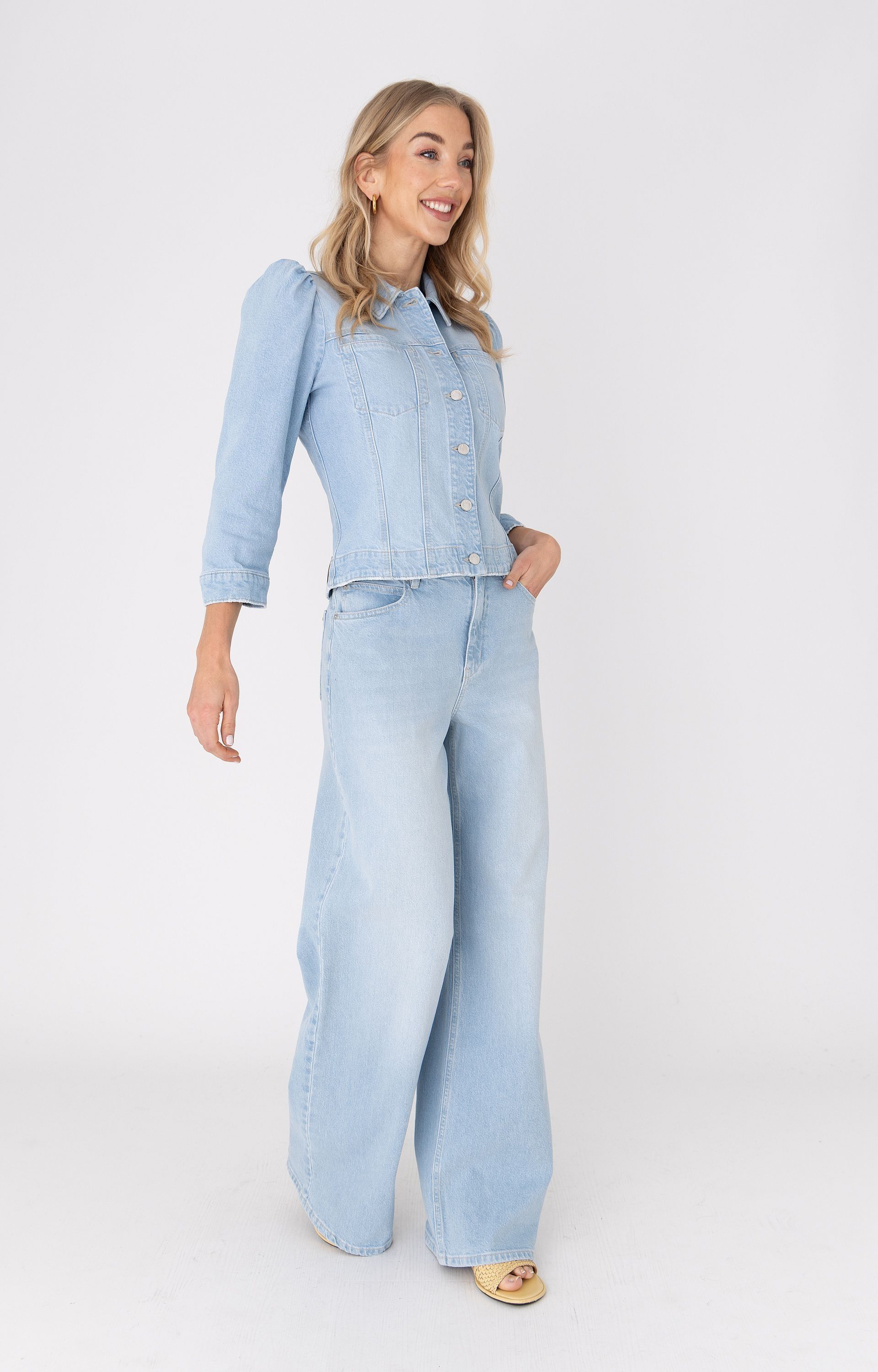 ANNA VAN TOOR DENIMJACK