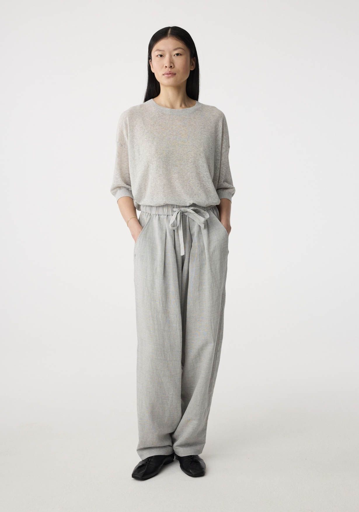 KNIT-TED TRUI KORTE MOUW