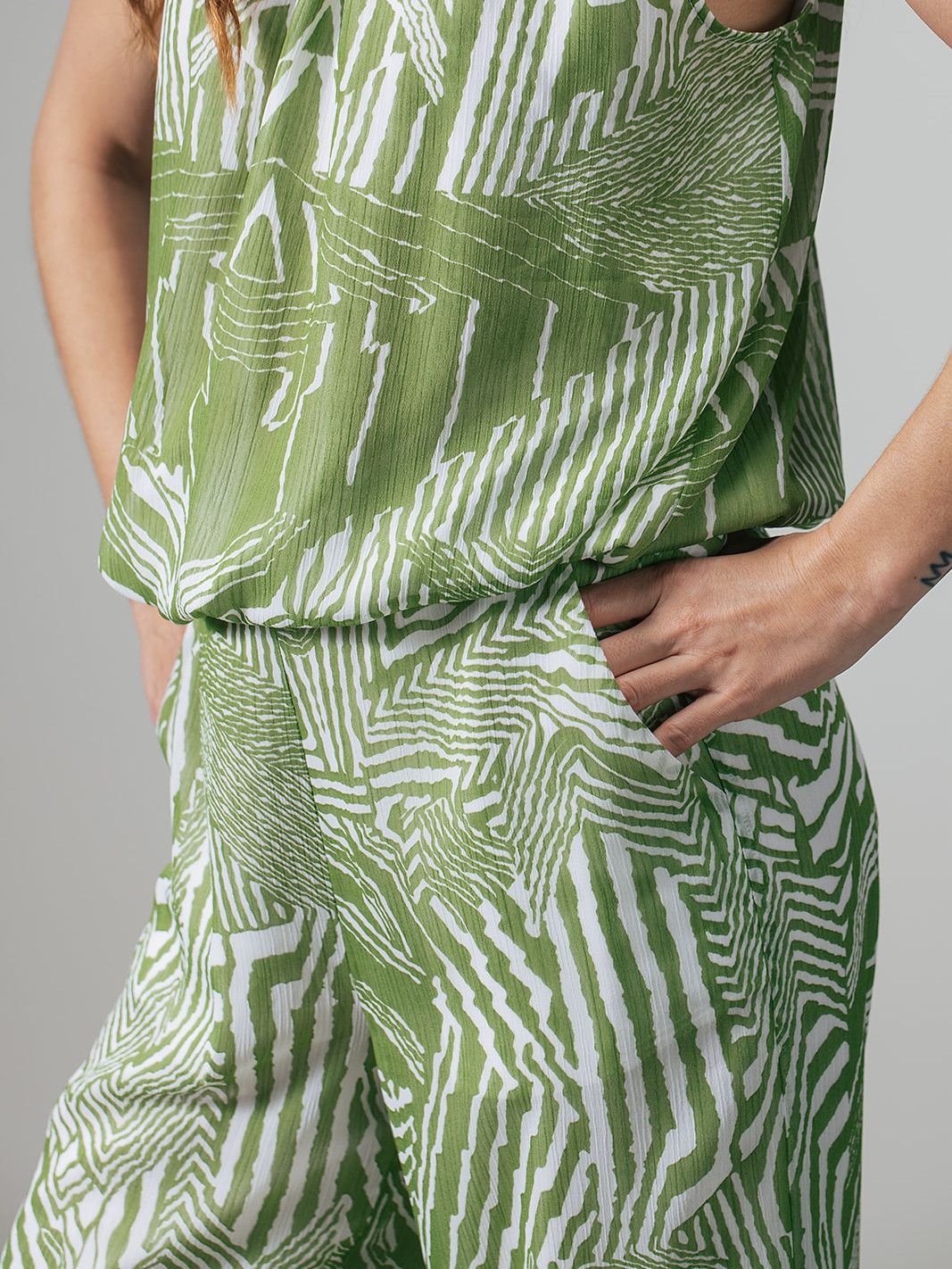 LABEL DOT - SHIRT - Groen