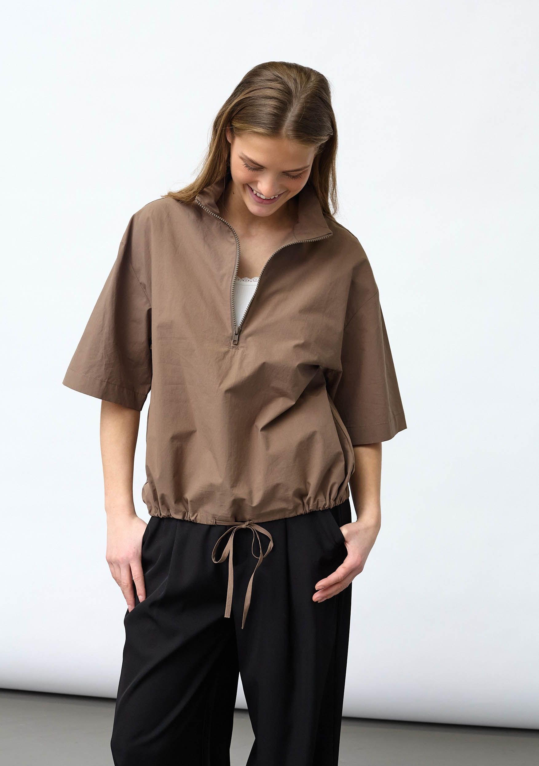 SISTERS POINT BLOUSE