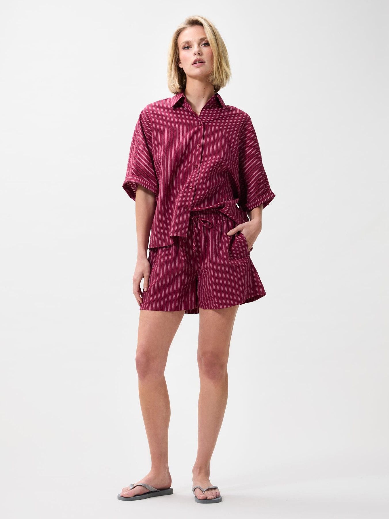 CATWALK JUNKIE SHORT