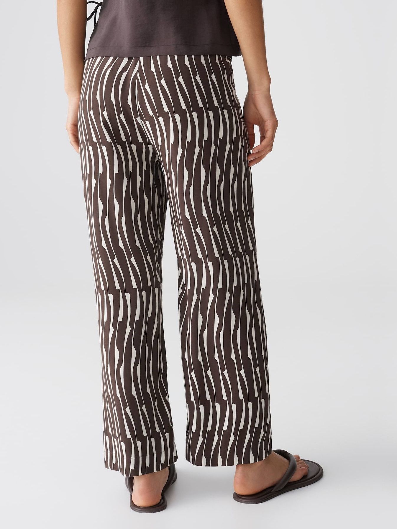 OPUS - BROEK - Bruin