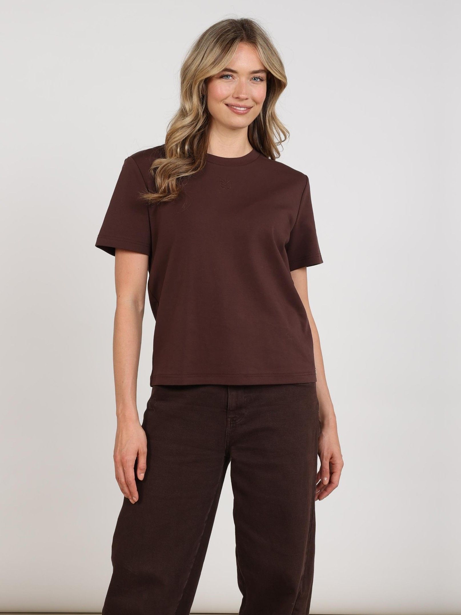 NUKUS - SHIRT - Bruin