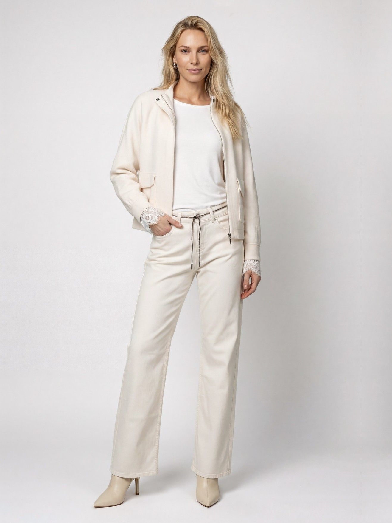 MONARI - VEST - Off white