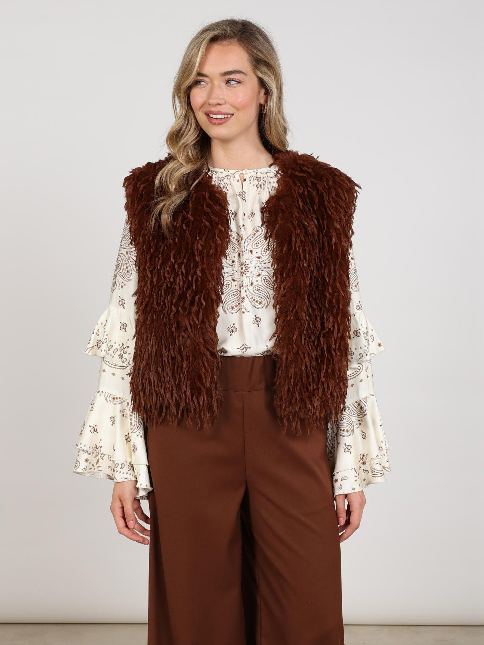 NUKUS - GILET - Bruin