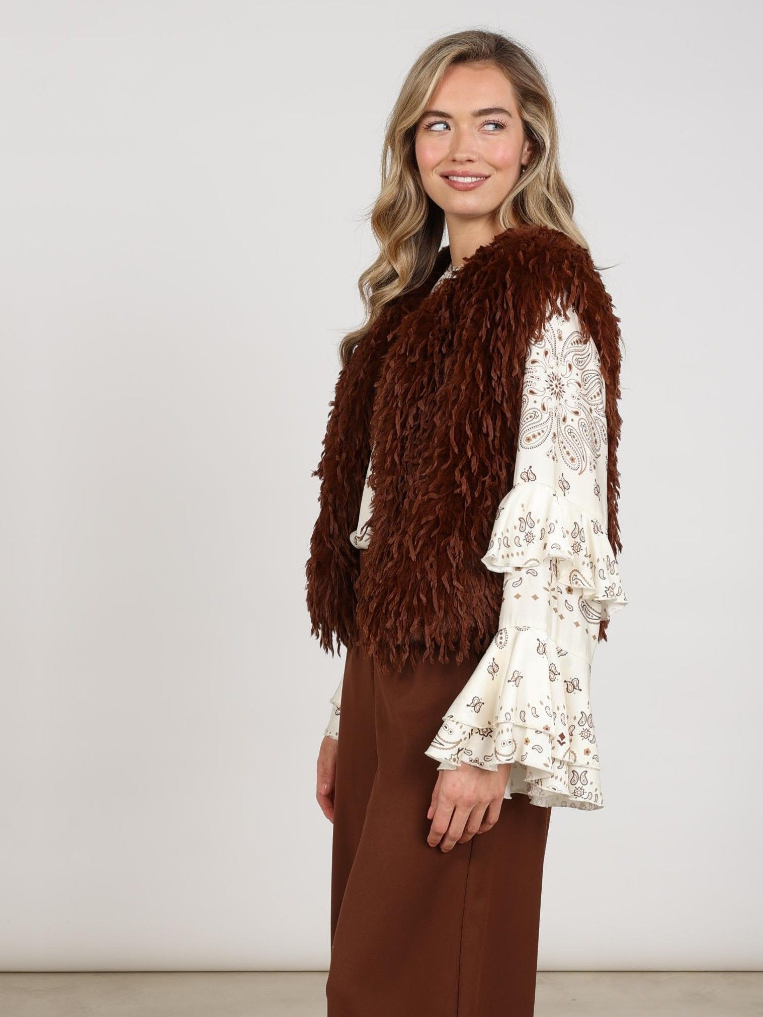 NUKUS - GILET - Bruin
