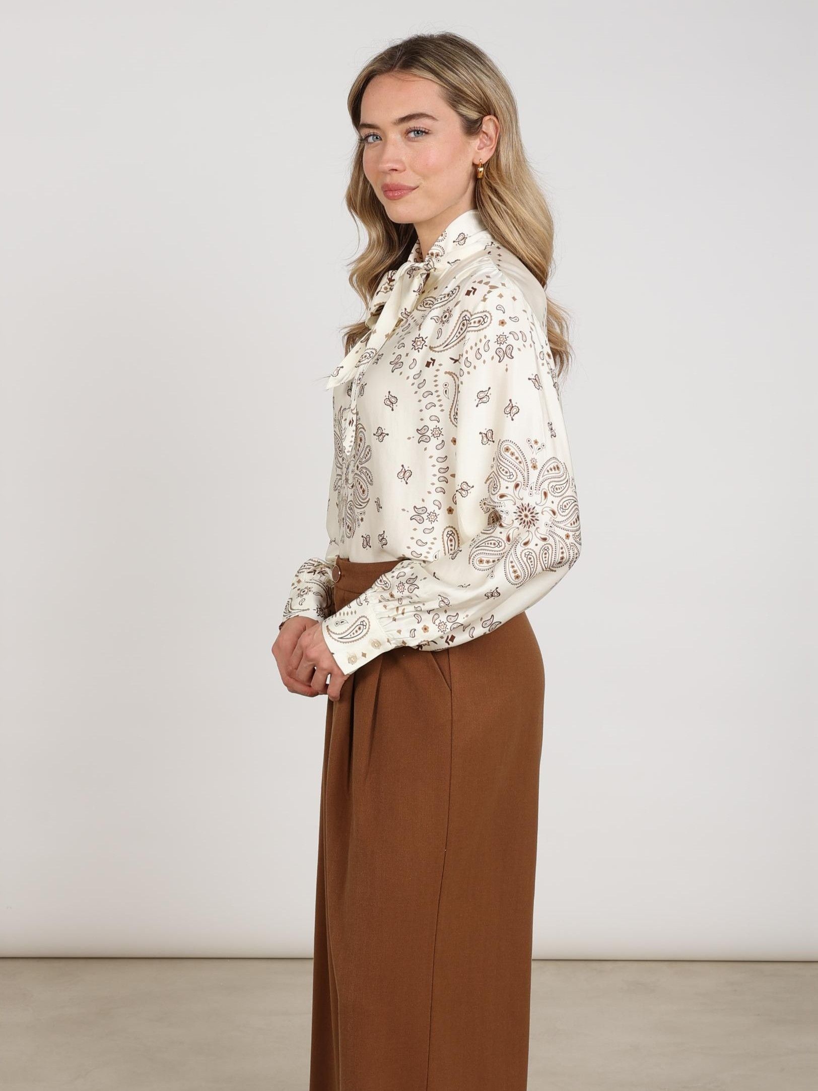 NUKUS - BLOUSE - Off white