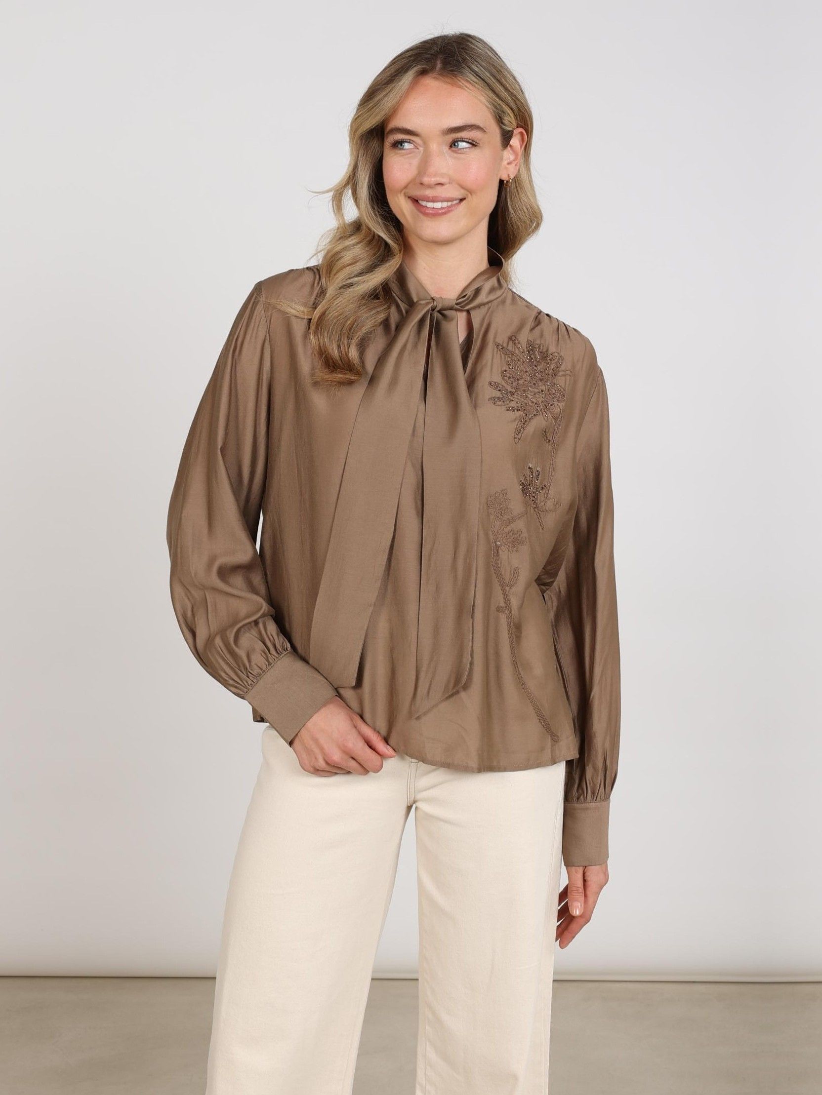 NUKUS - BLOUSE - Bruin