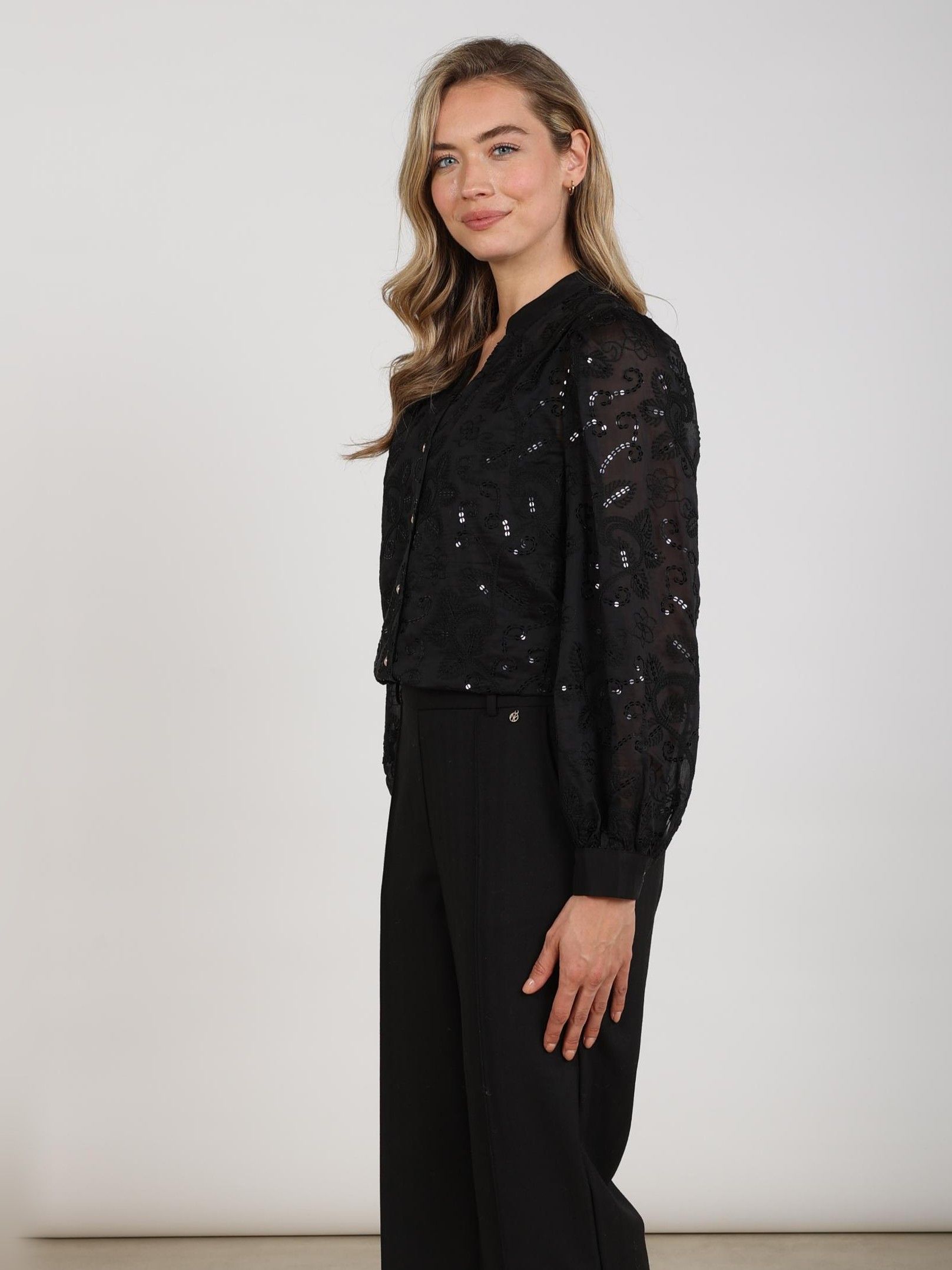NUKUS - BLOUSE - Zwart